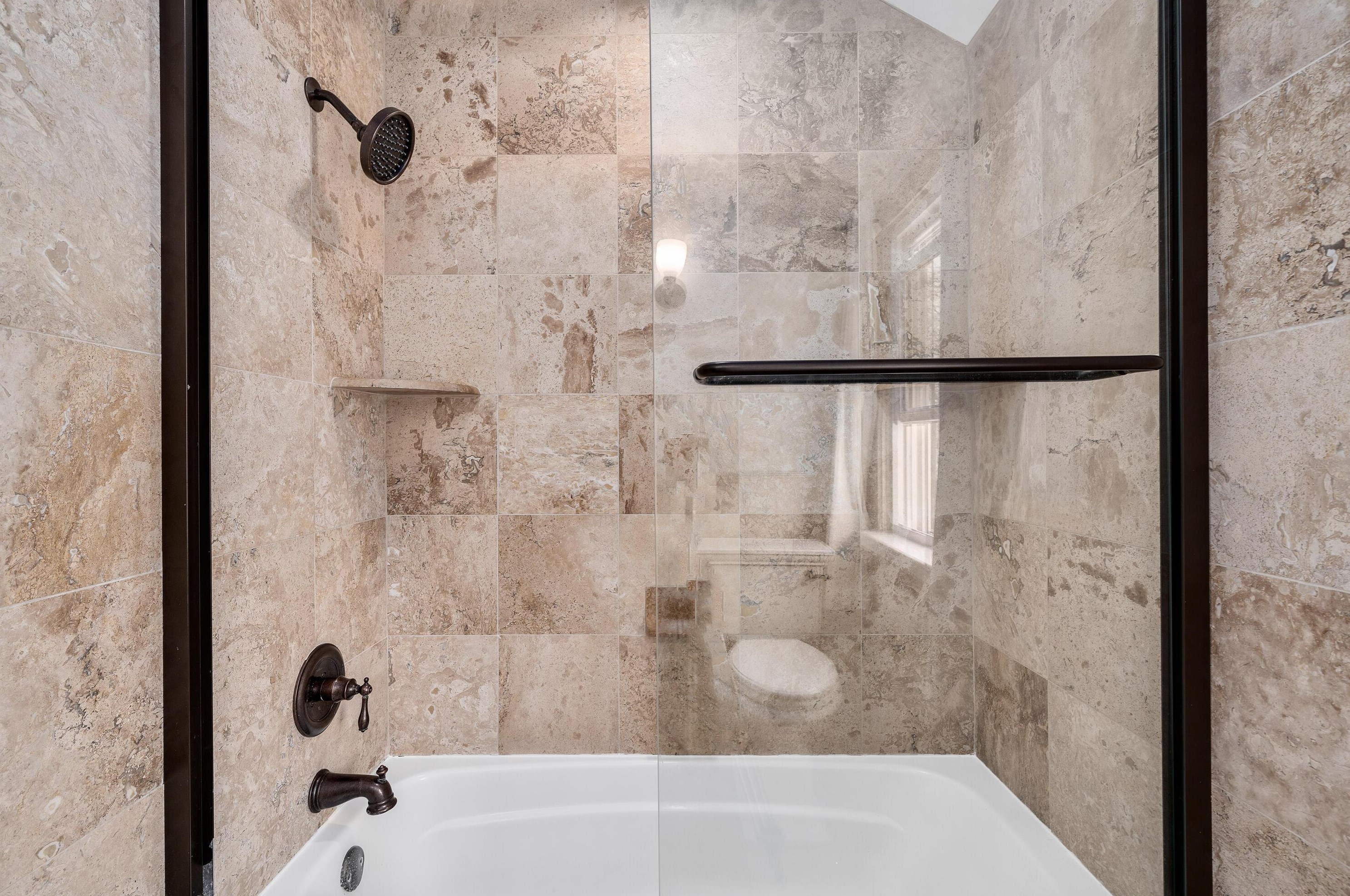 167 Roosevelt Ave, Columbus OH 43209-1558 exterior