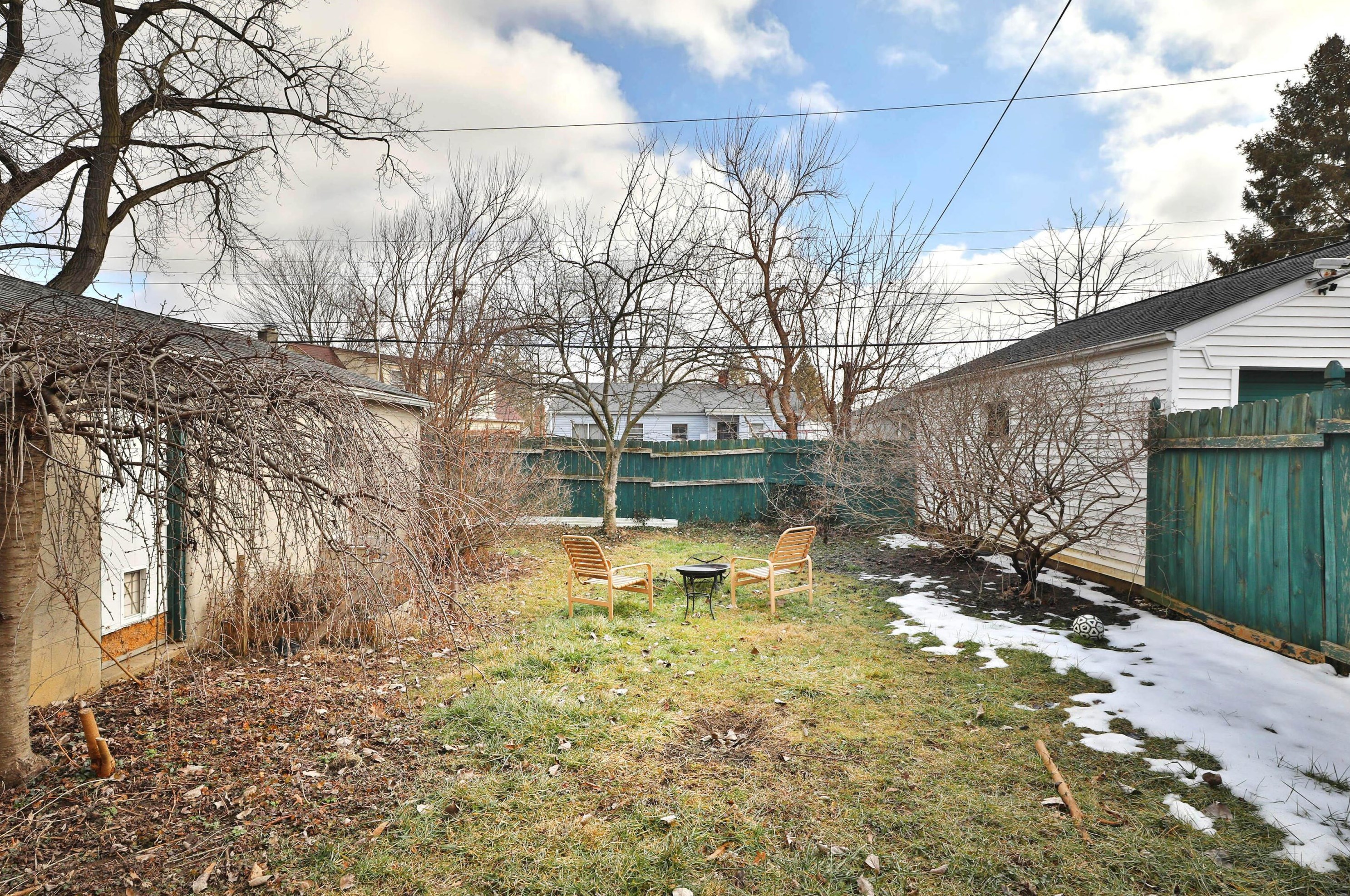 914 Chesterfield Rd, Columbus OH 43209-1511 exterior