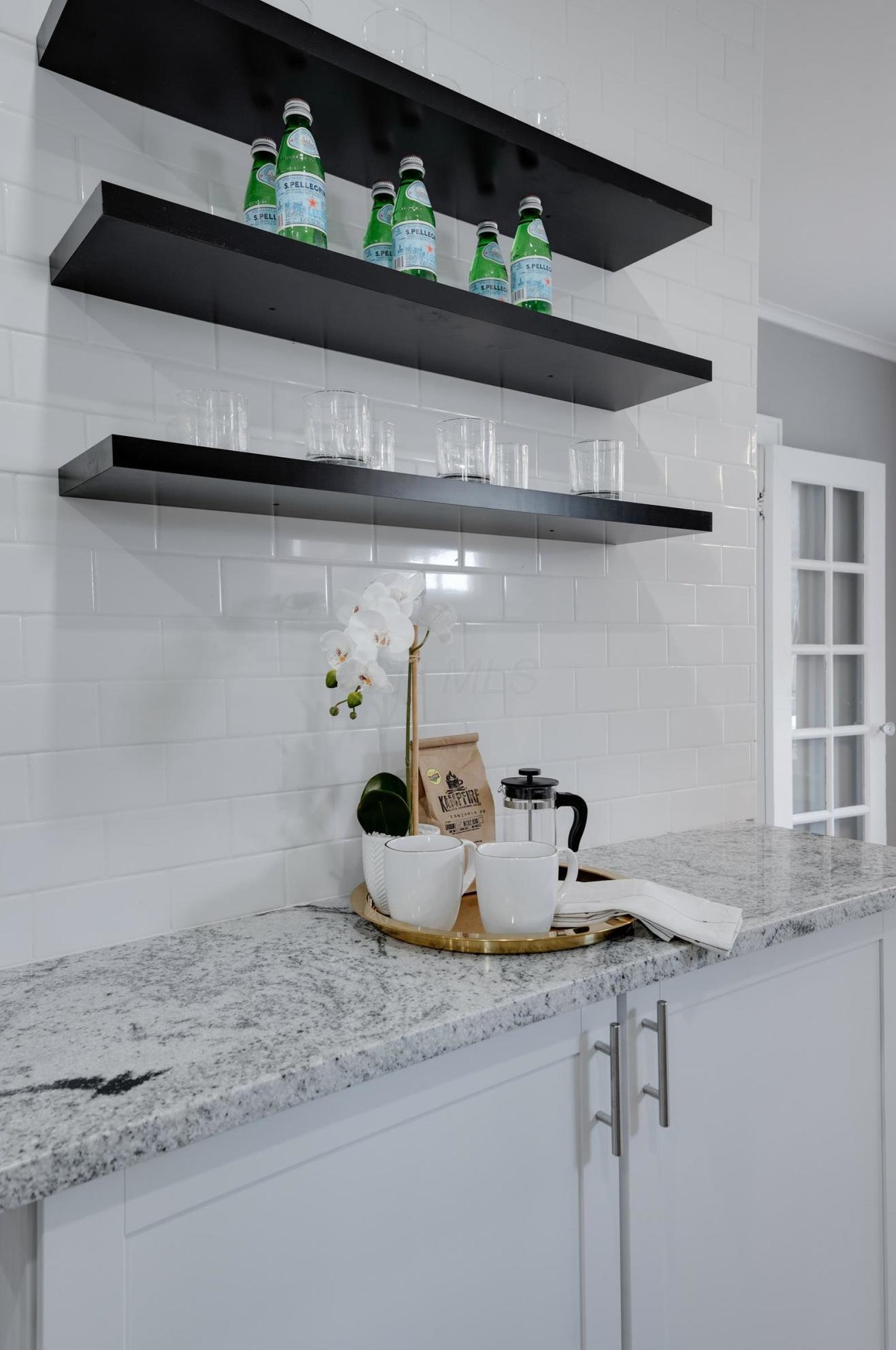 219 Eureka Ave, Columbus OH 43204-3206 exterior