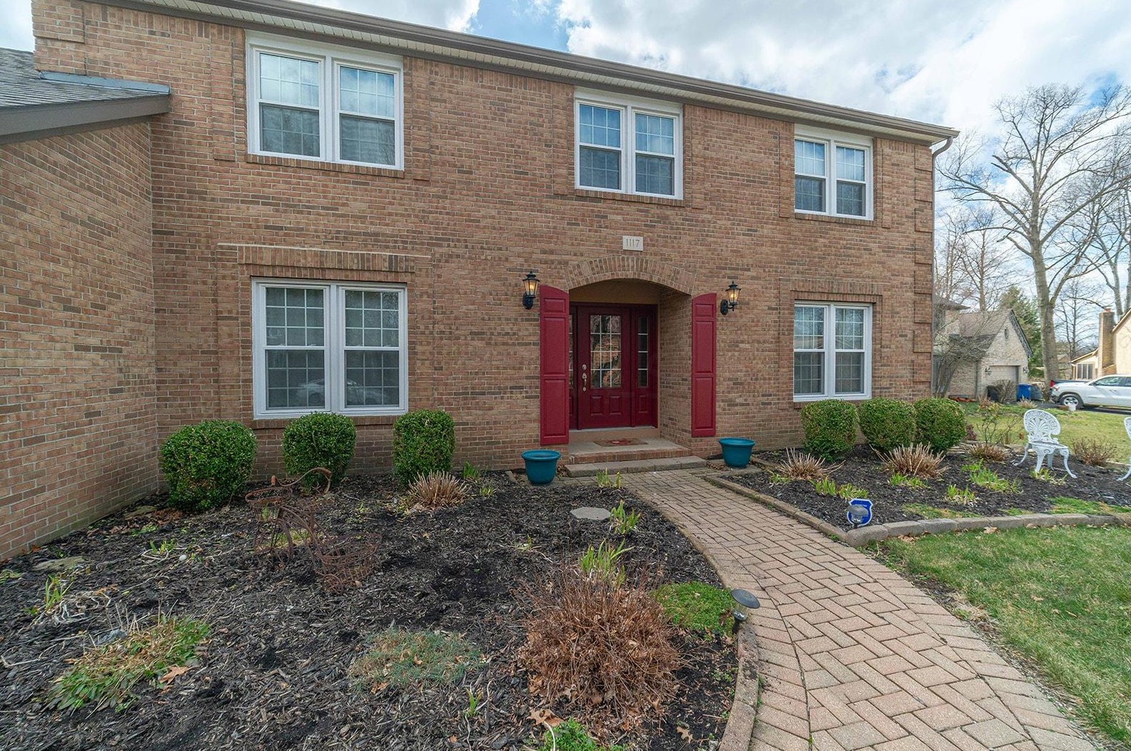1117 Forest View Ct, Westerville, OH 43081-3223