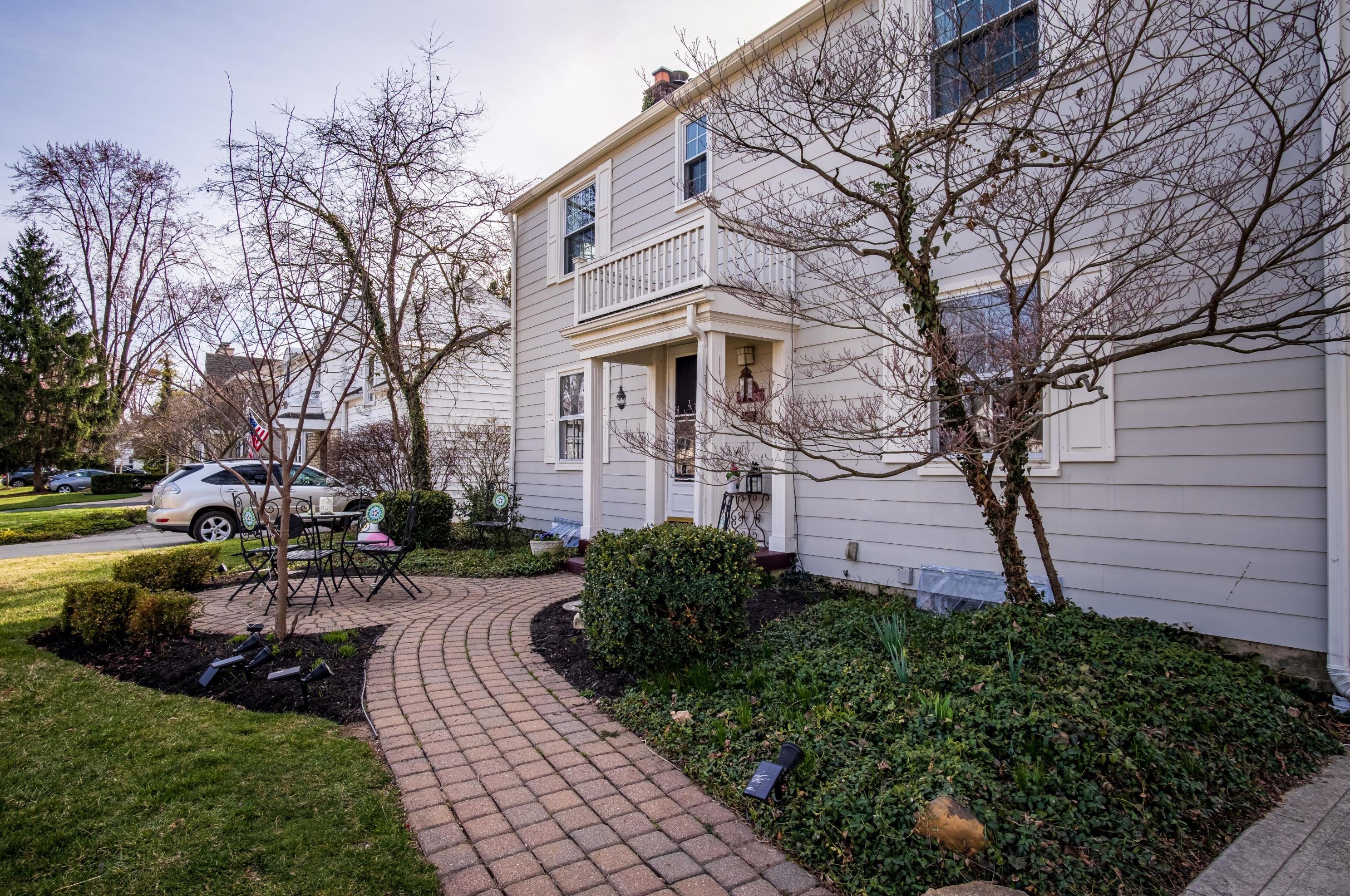 2579 Berwyn Rd, Columbus, OH 43221-3205