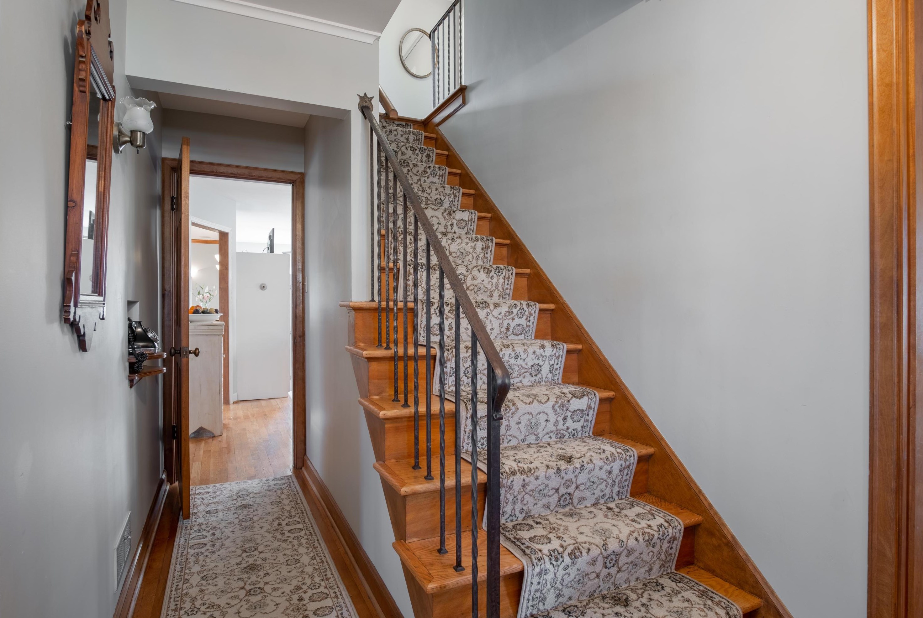 2579 Berwyn Rd, Columbus OH 43221-3205 exterior