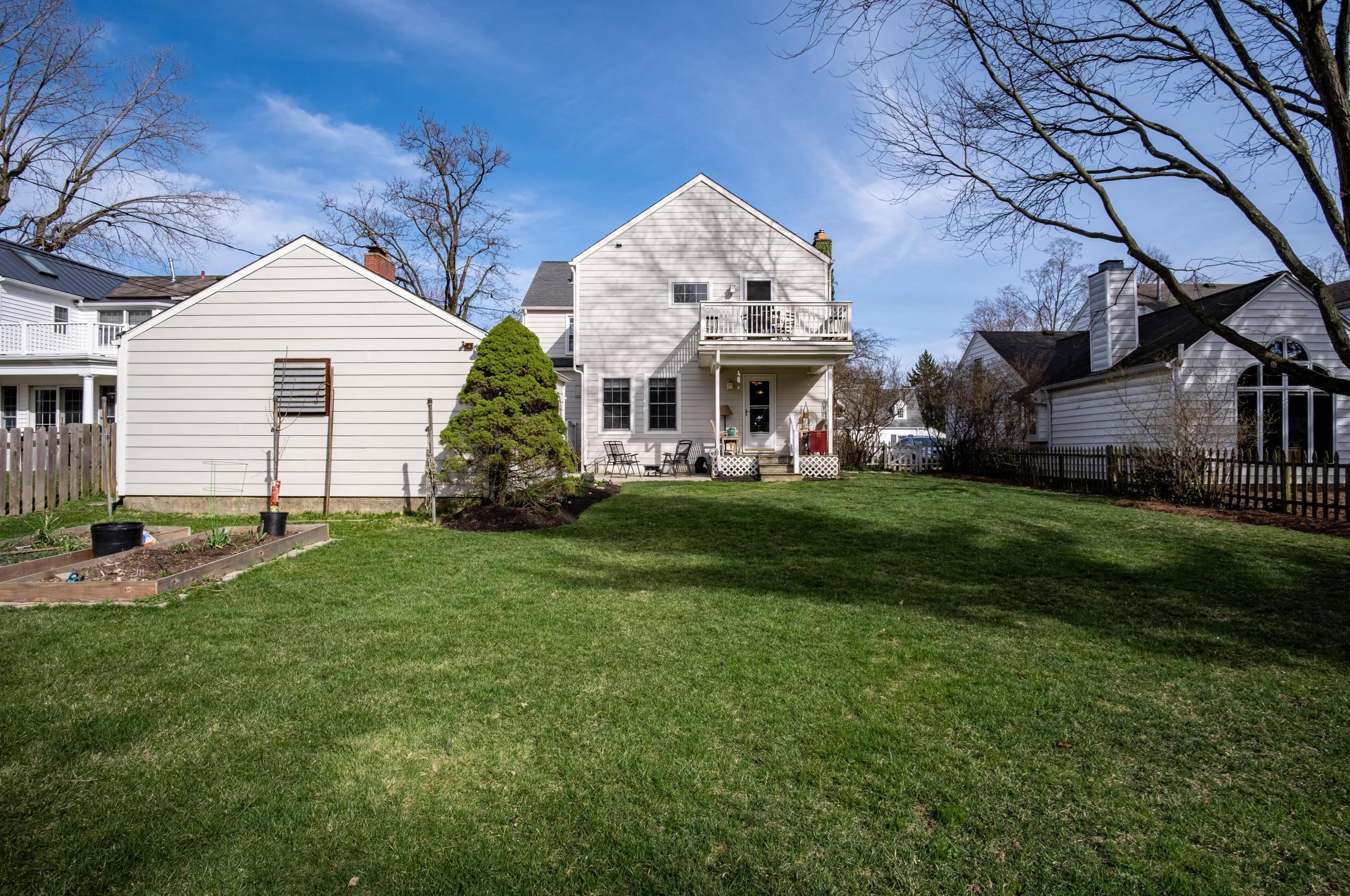 2579 Berwyn Rd, Columbus OH 43221-3205 exterior