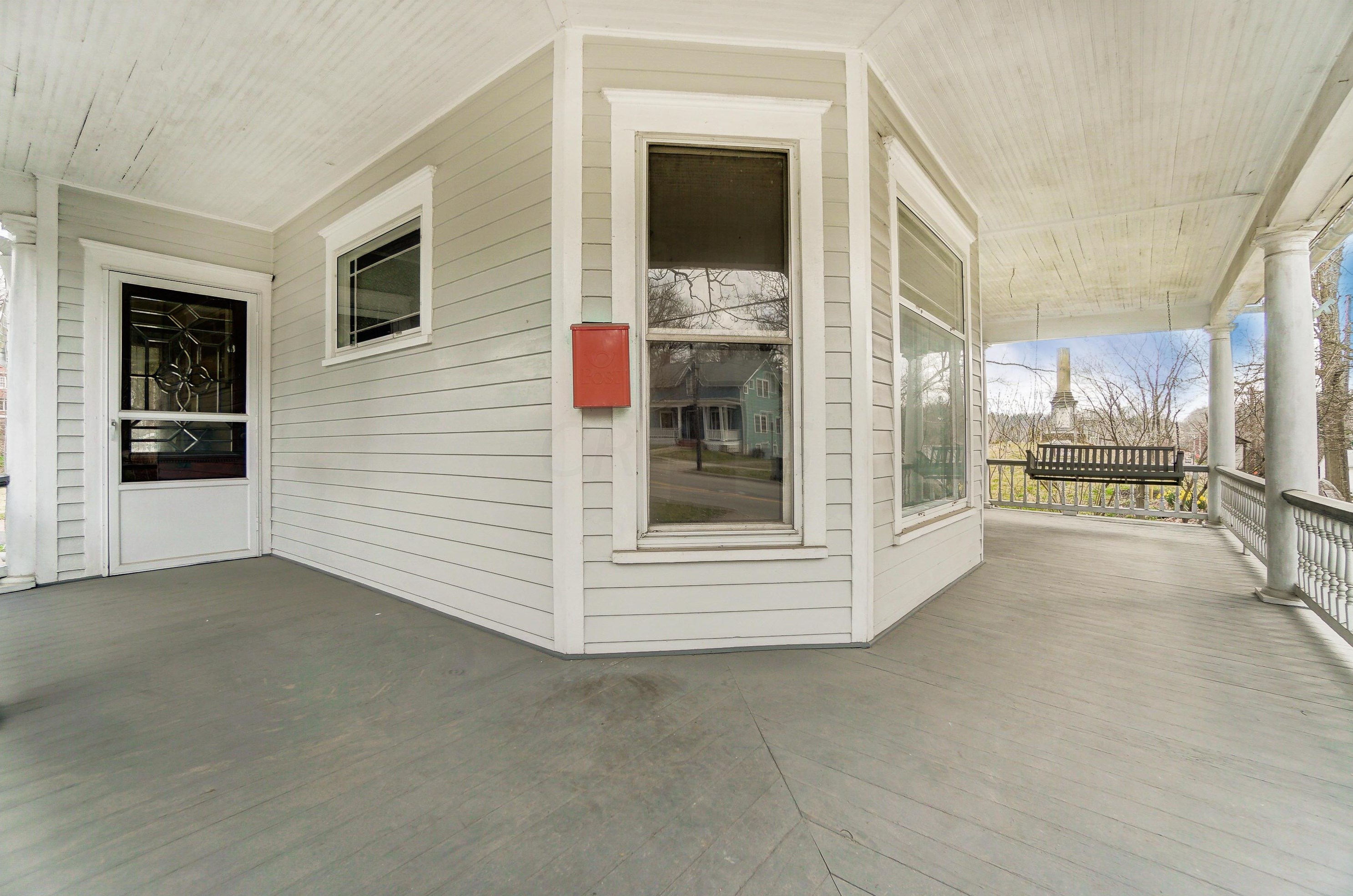 226 Main St, Granville, OH 43023-1411