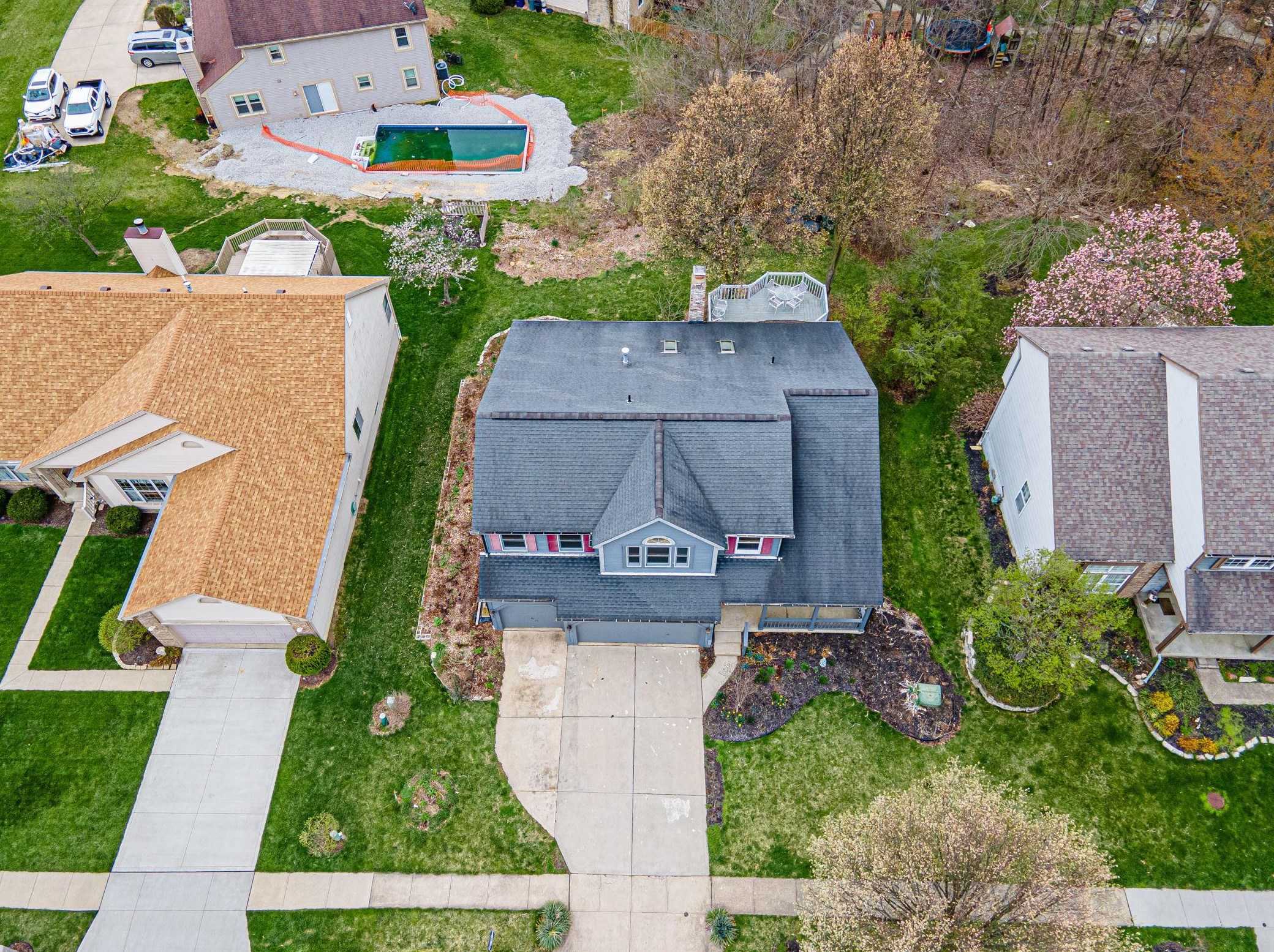 4355 Boulder Creek Dr, Columbus, OH 43230-6327
