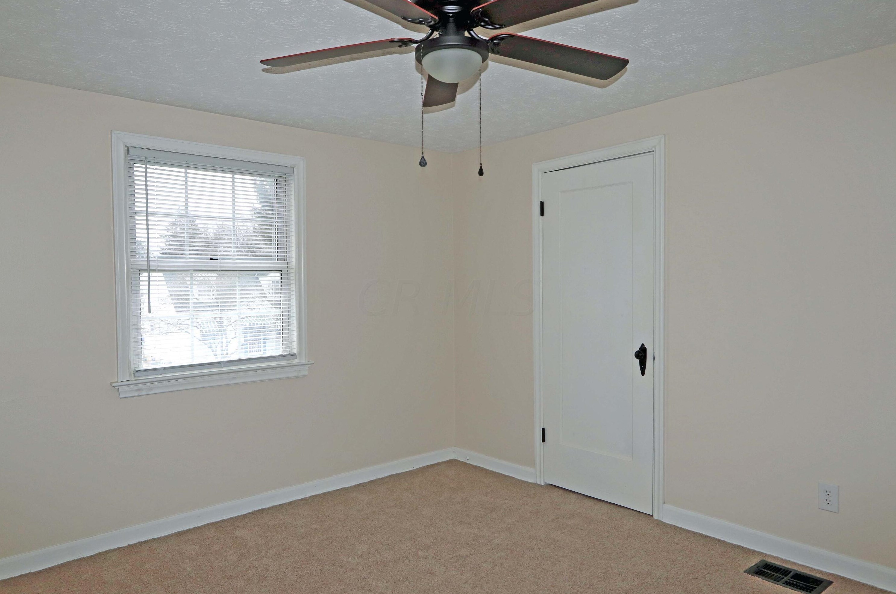 1181 Kelton Ave, Columbus OH 43205-2423 exterior