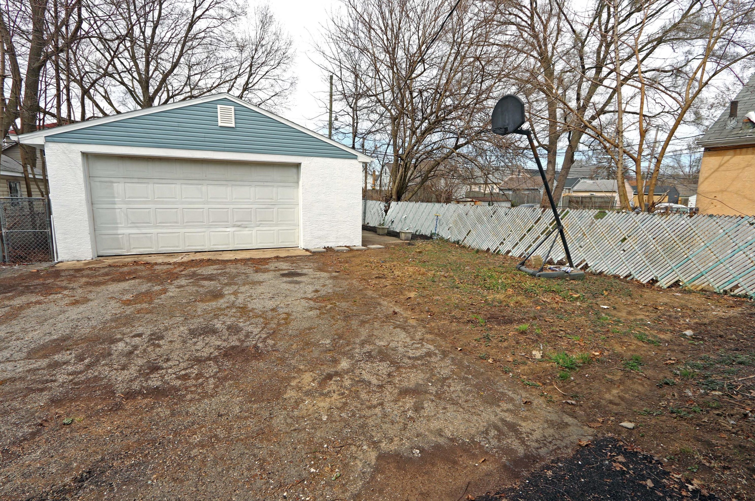 1181 Kelton Ave, Columbus, OH 43206-1727