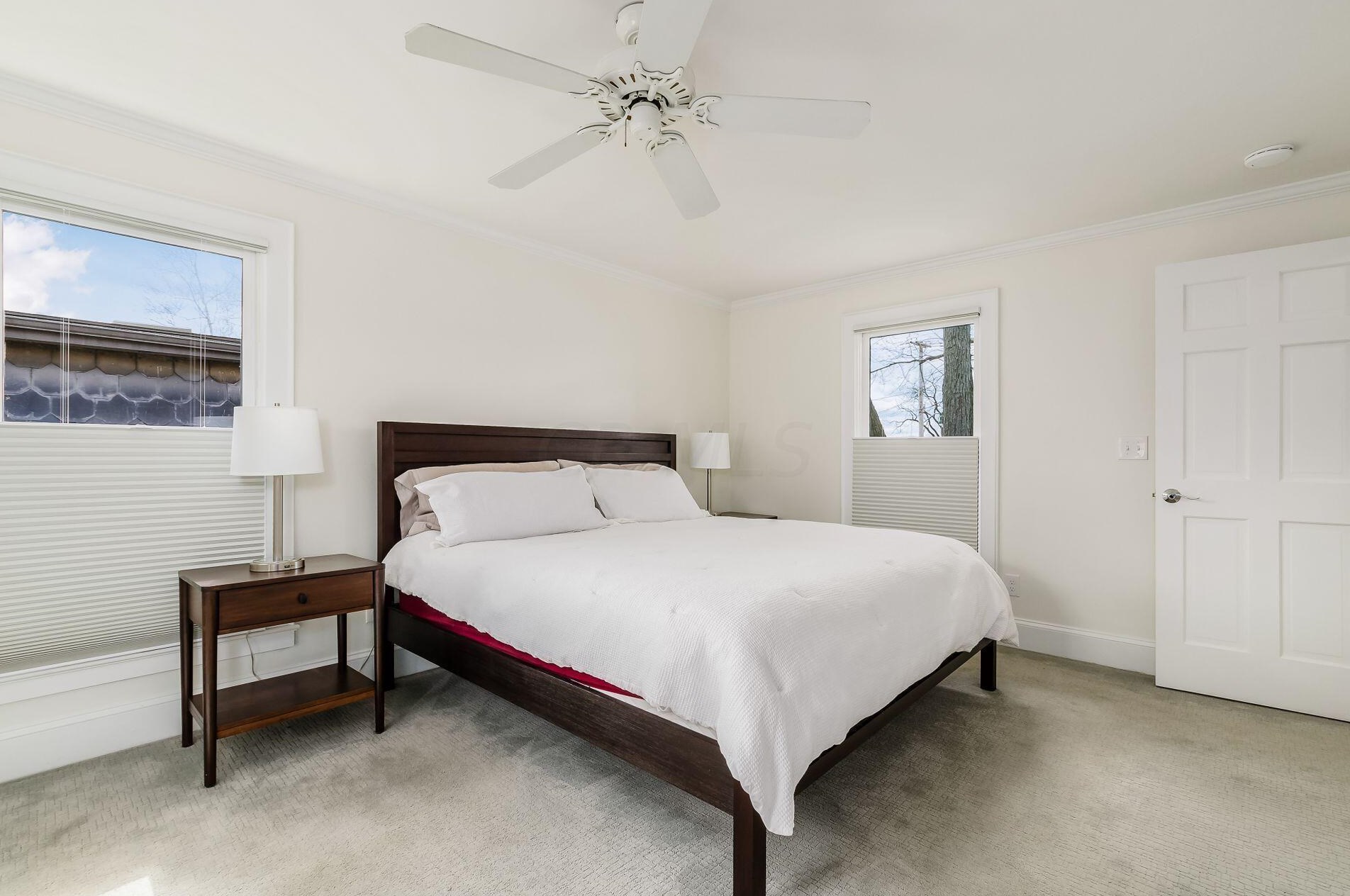 661 Grant Ave, Columbus OH 43215-2146 exterior