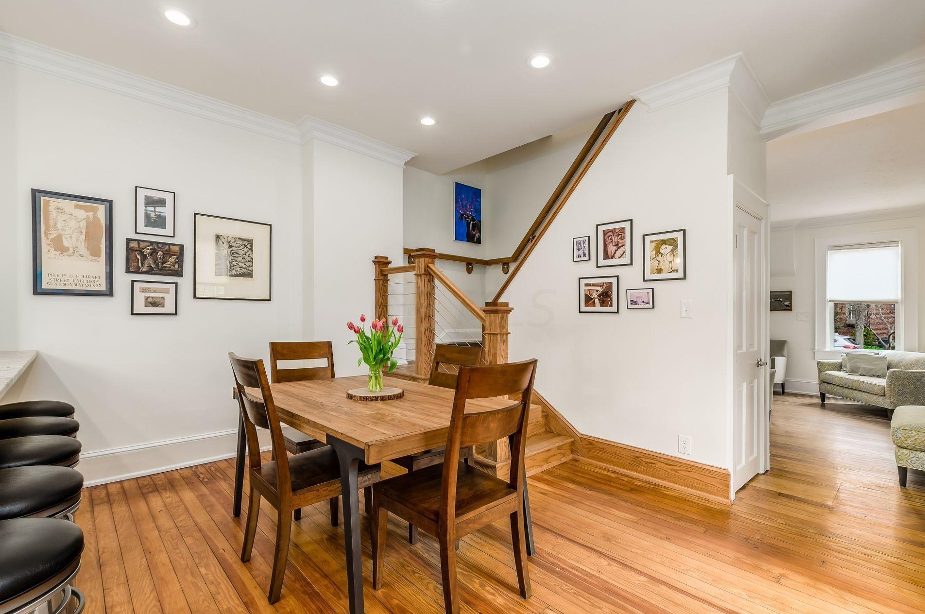 661 Grant Ave, Columbus OH 43215-2146 exterior