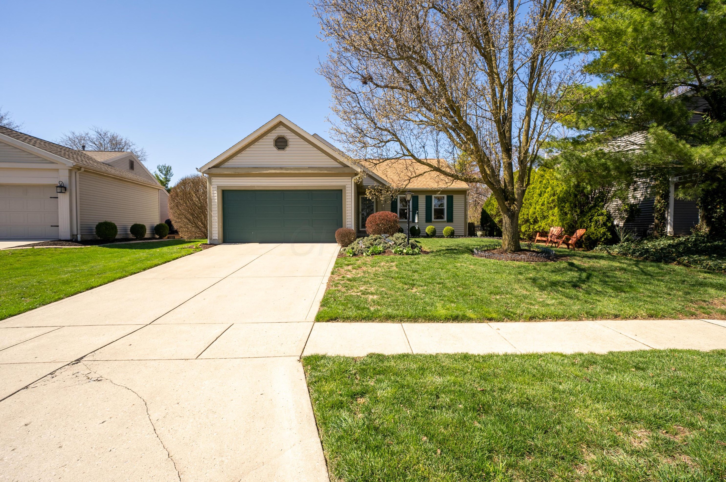 4673 Heather Ridge Dr, Hilliard, OH 43026-8452