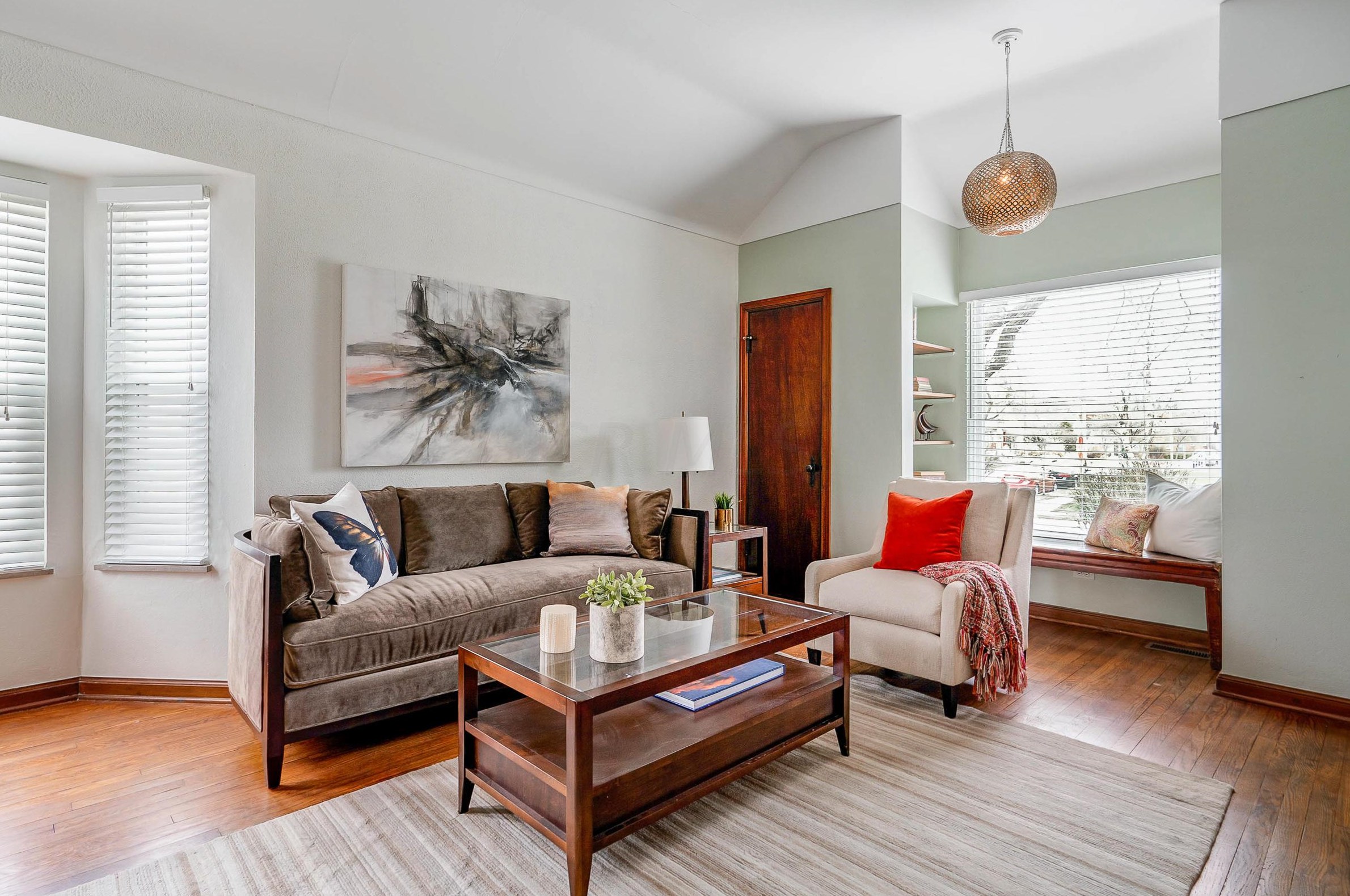 1052 2 Ave, Columbus OH 43201-3761 exterior