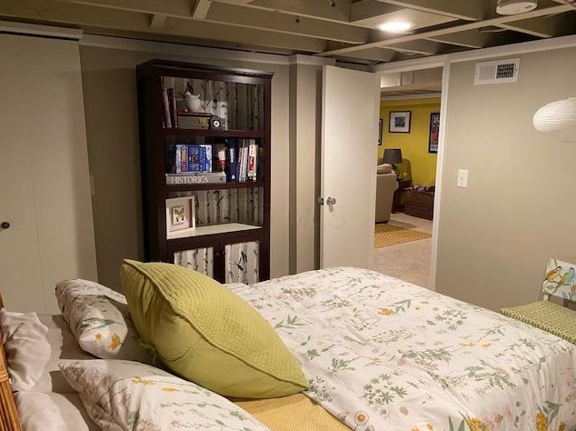 1052 2 Ave, Columbus OH 43201-3761 exterior