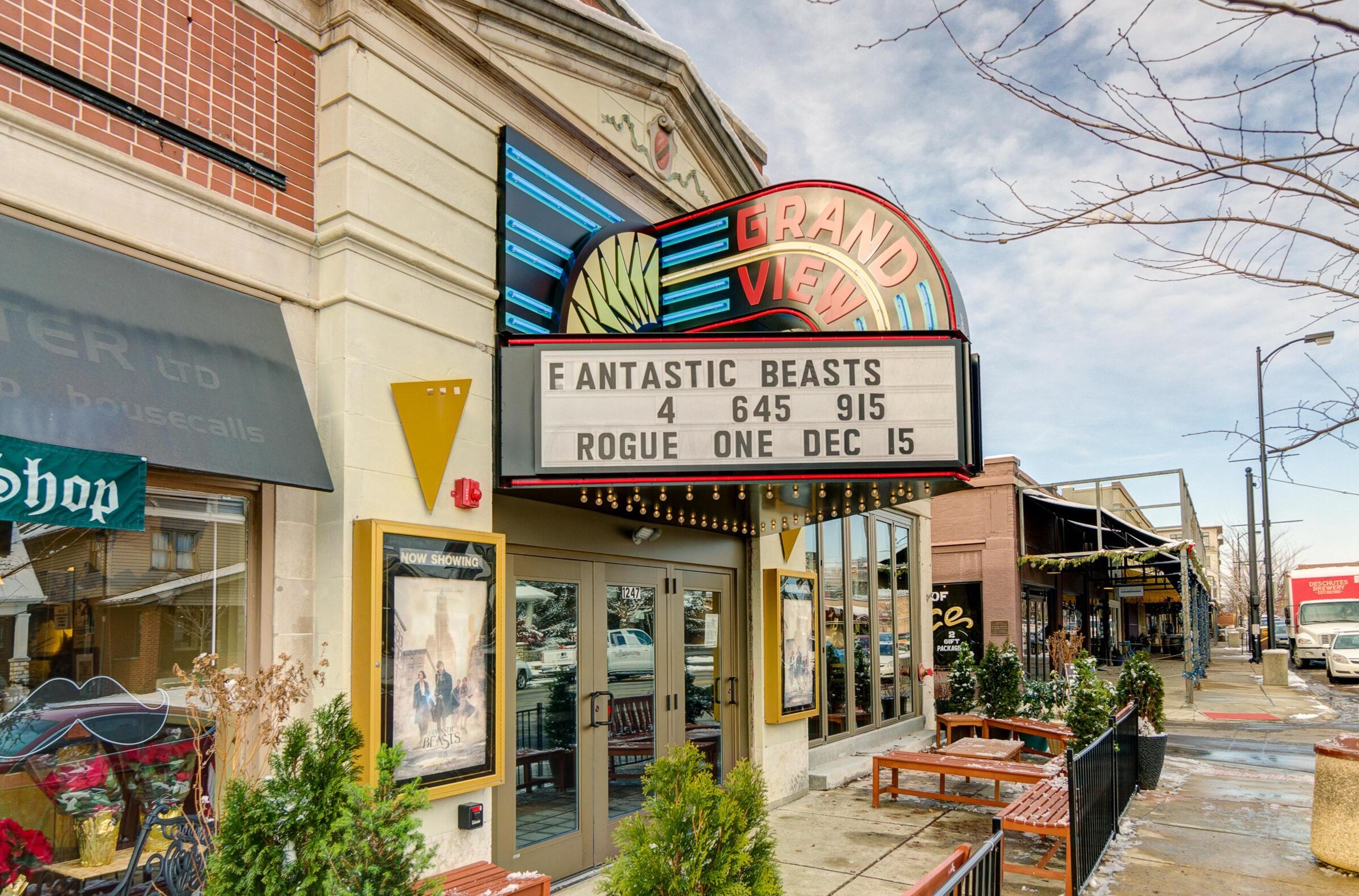 1052 2 Ave, Columbus OH 43201-3761 exterior