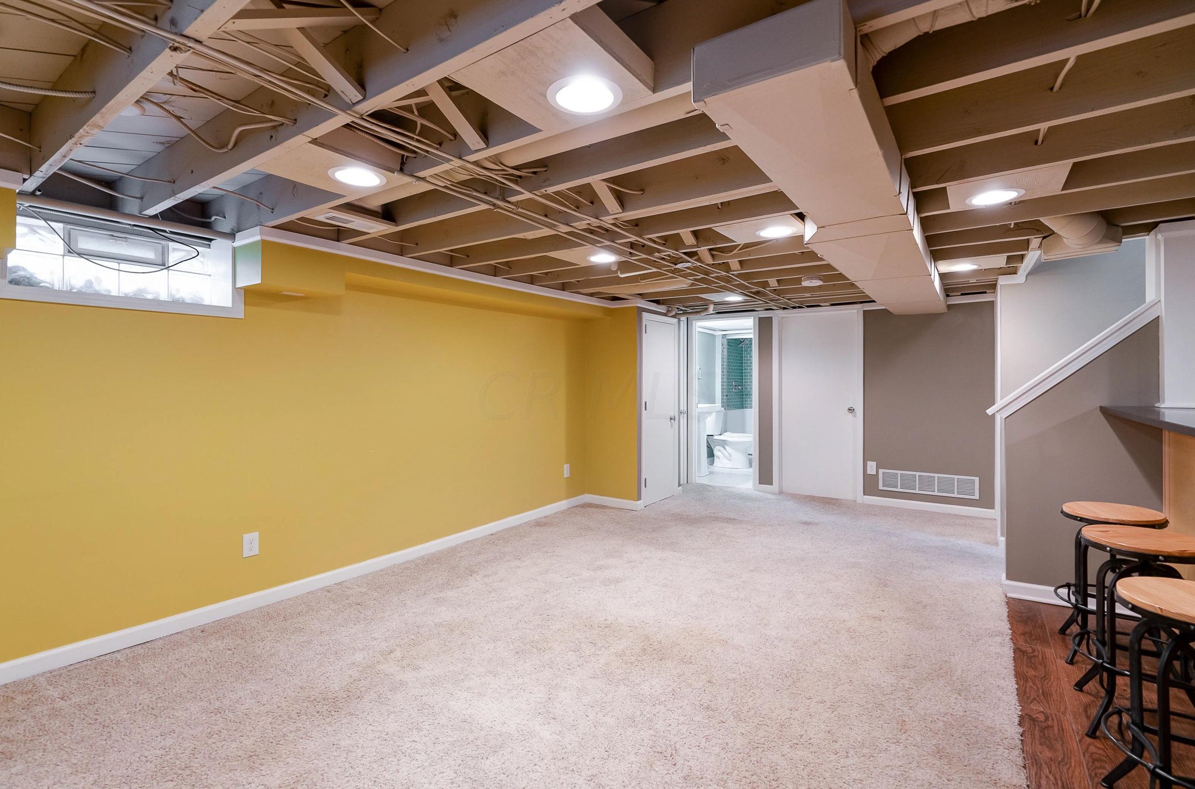 1052 2 Ave, Columbus OH 43201-3761 exterior