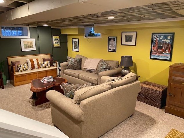 1052 2 Ave, Columbus OH 43201-3761 exterior