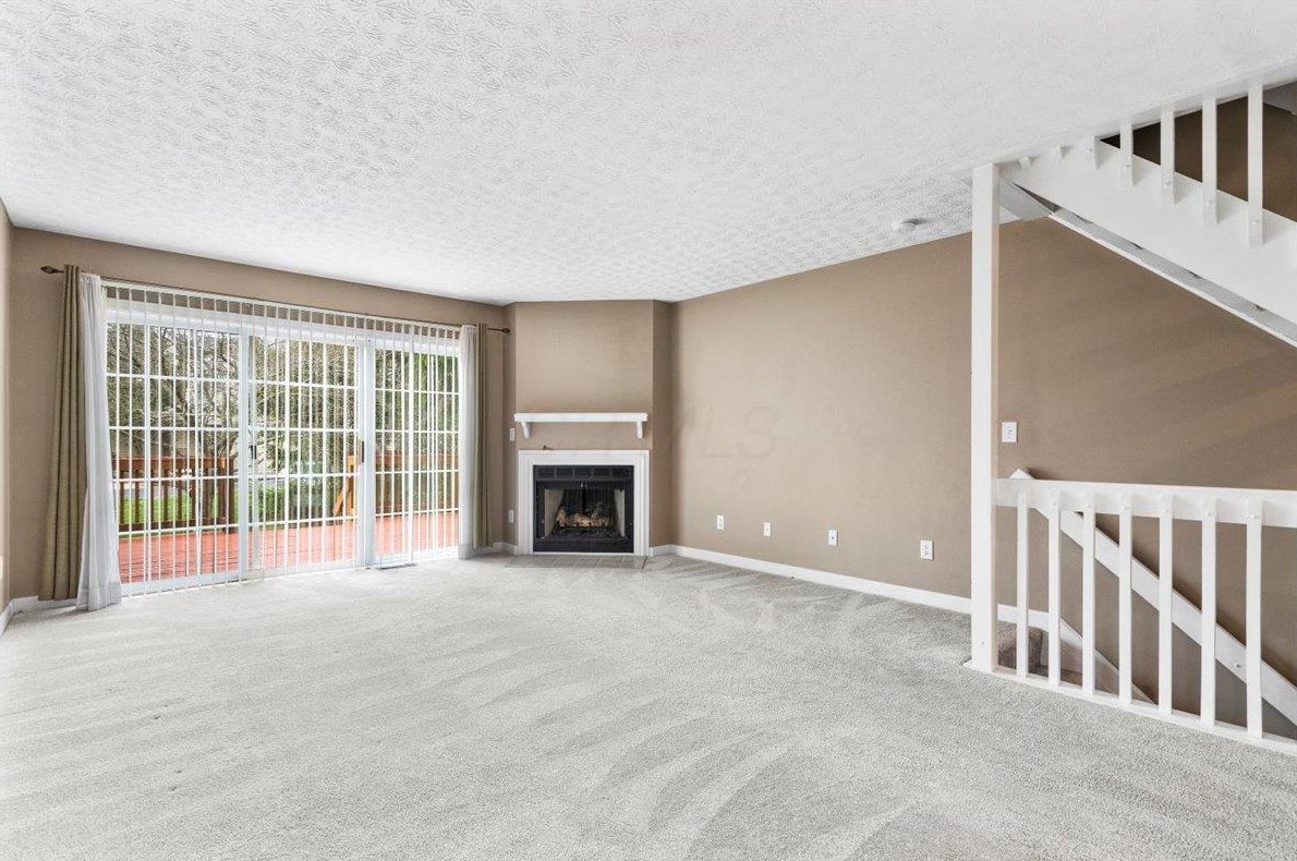 5709 Apricot Ln, Hilliard, OH 43026-7304