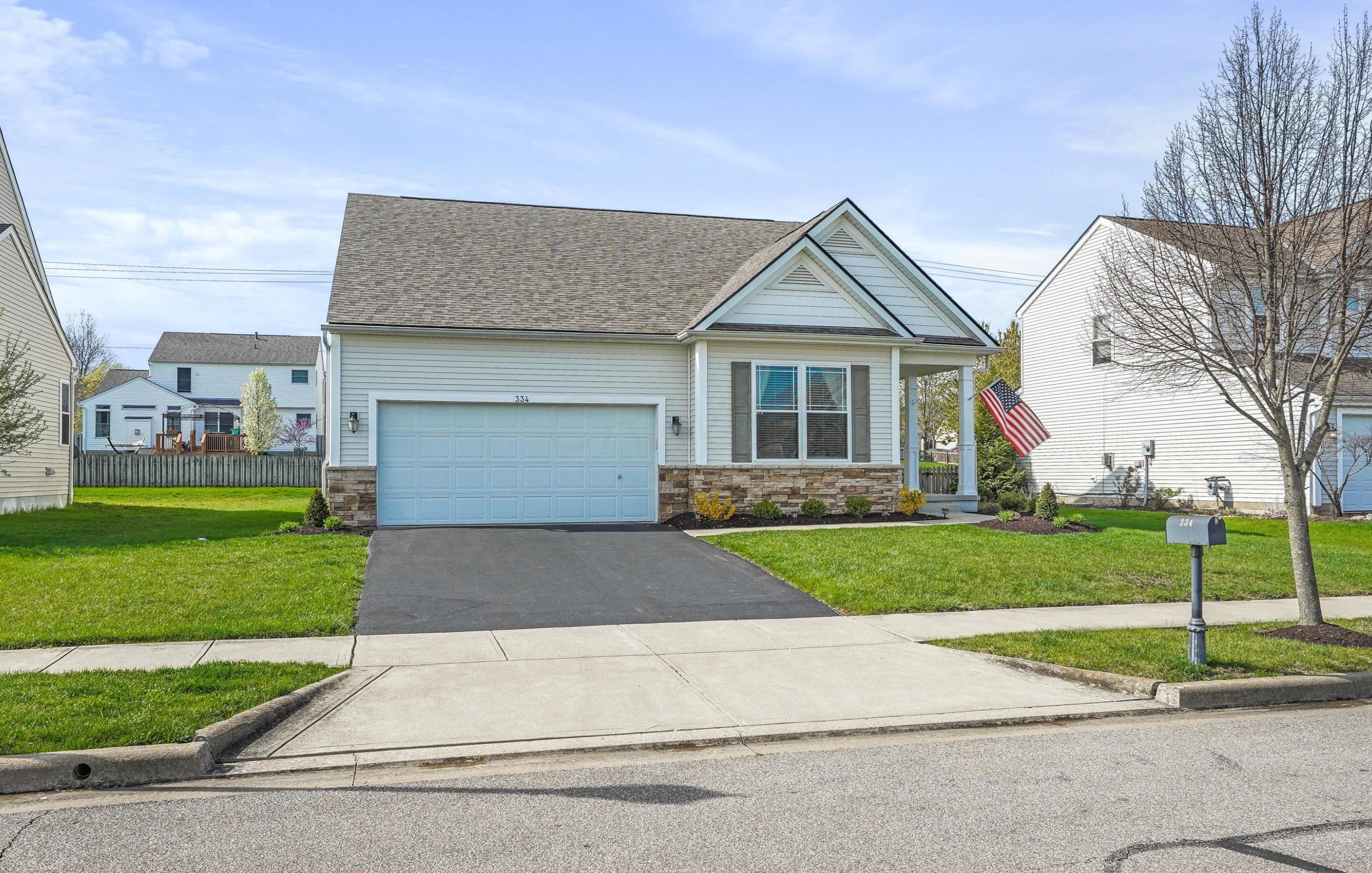 334 Timbersmith Dr, Delaware, OH 43015