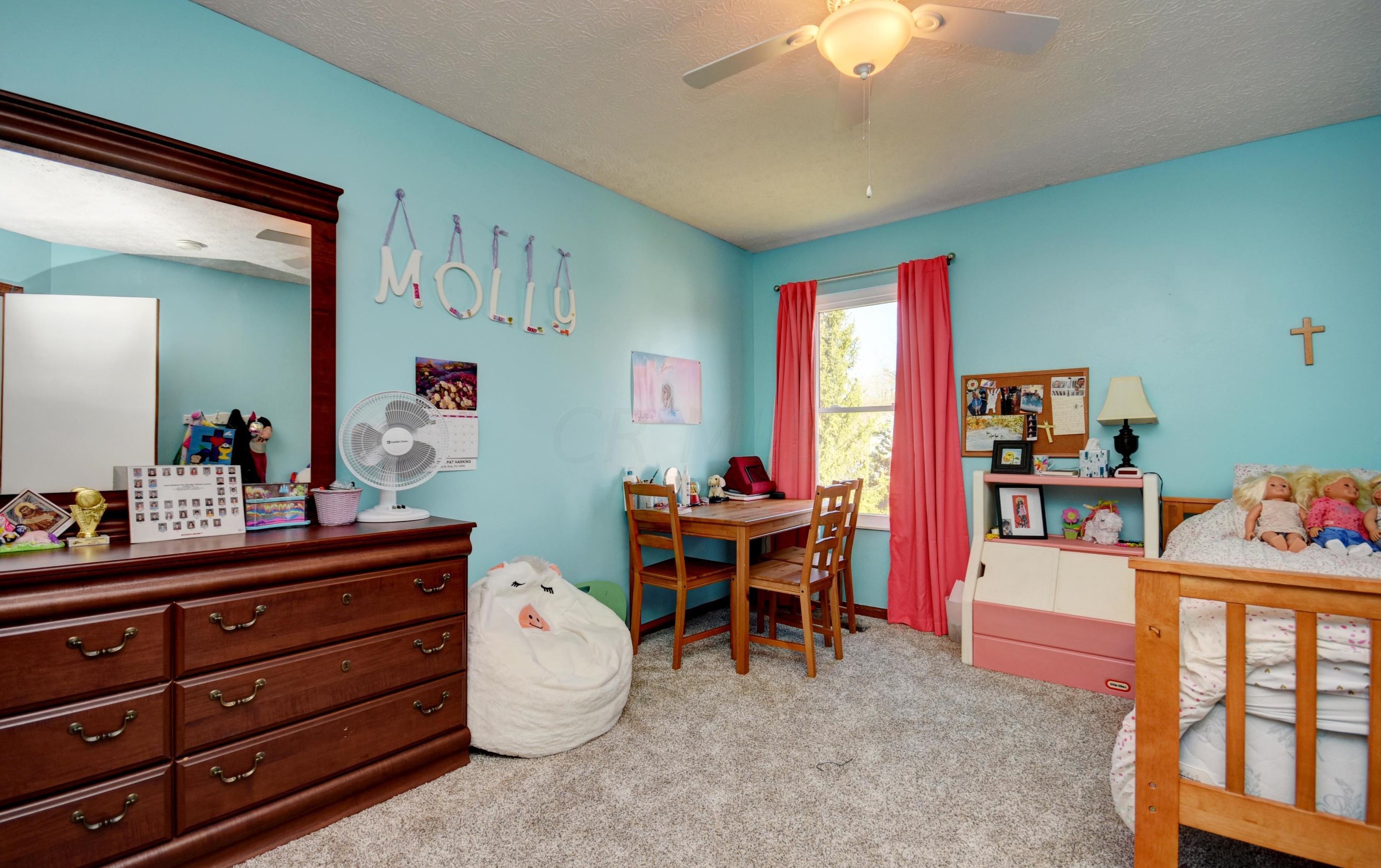 211 Ashley Ct, Columbus OH 43230-6250 exterior