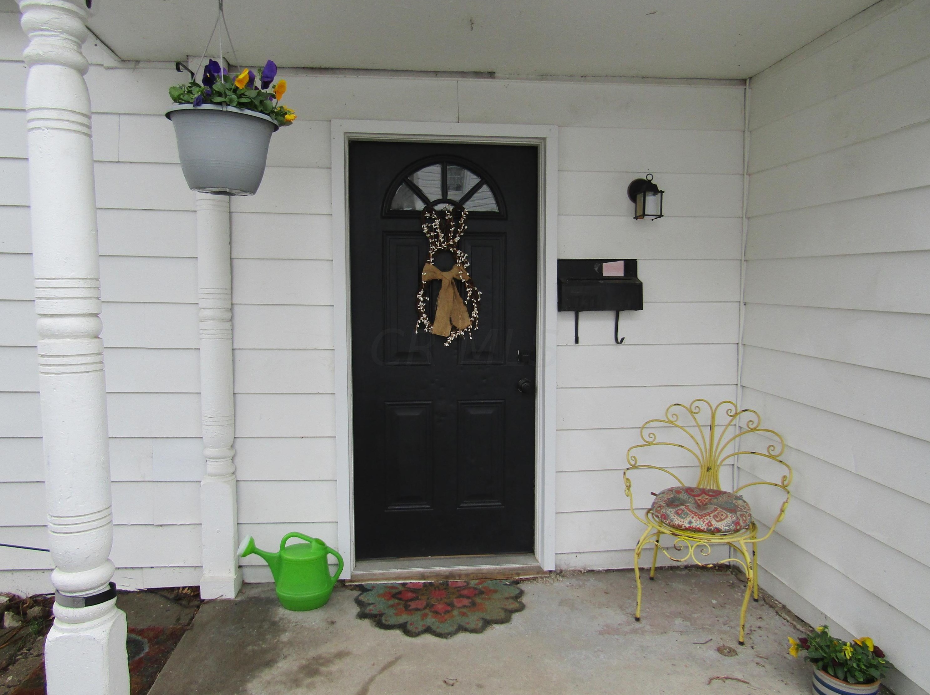 1131 Convers Ave, Zanesville, OH 43701