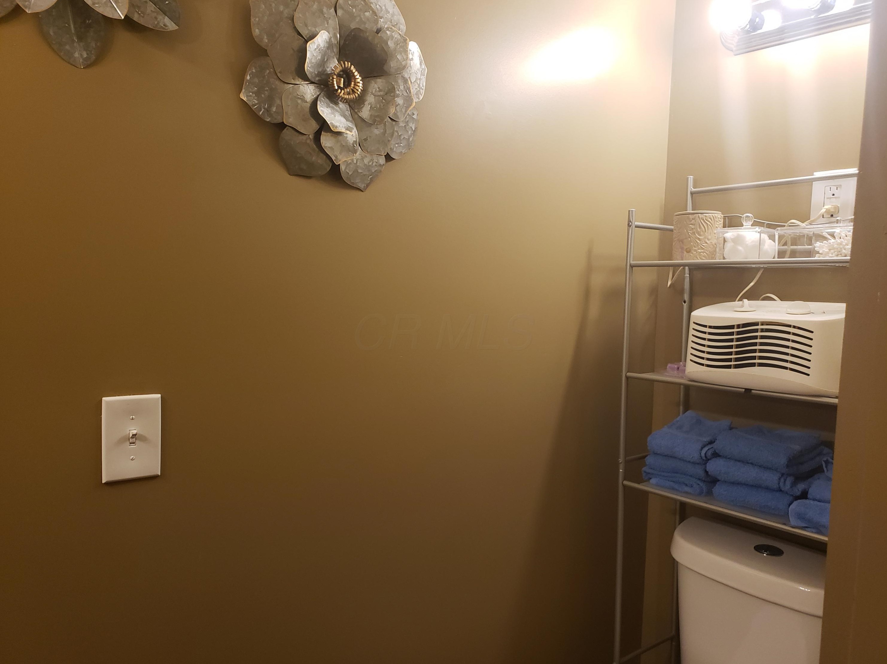 2669 Clime Rd, Columbus OH 43223-3624 exterior