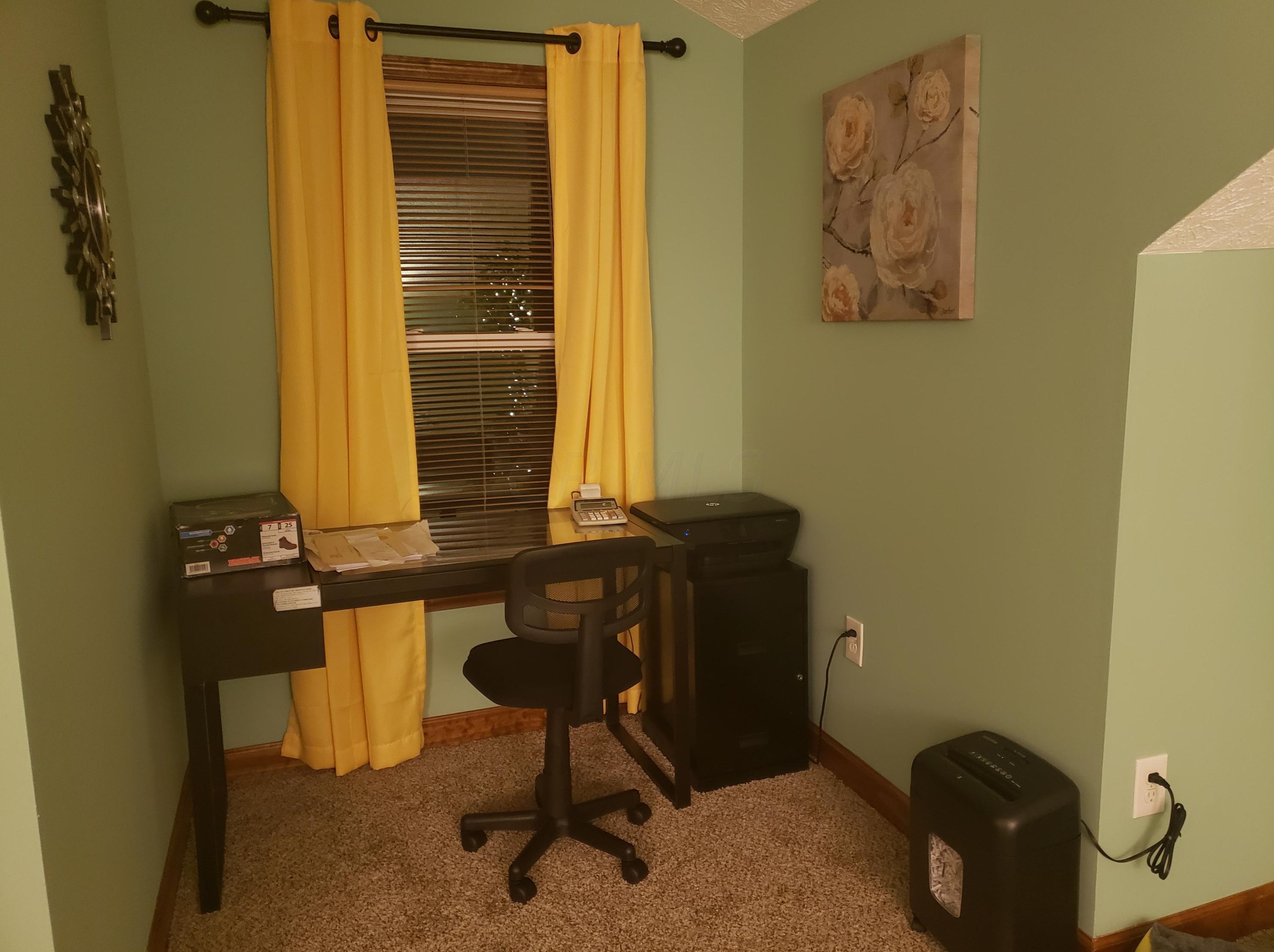 2669 Clime Rd, Columbus OH 43223-3624 exterior