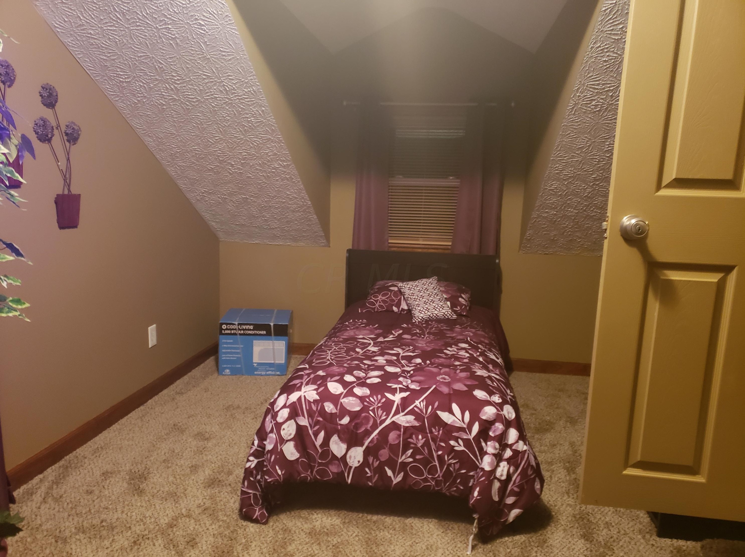 2669 Clime Rd, Columbus OH 43223-3624 exterior