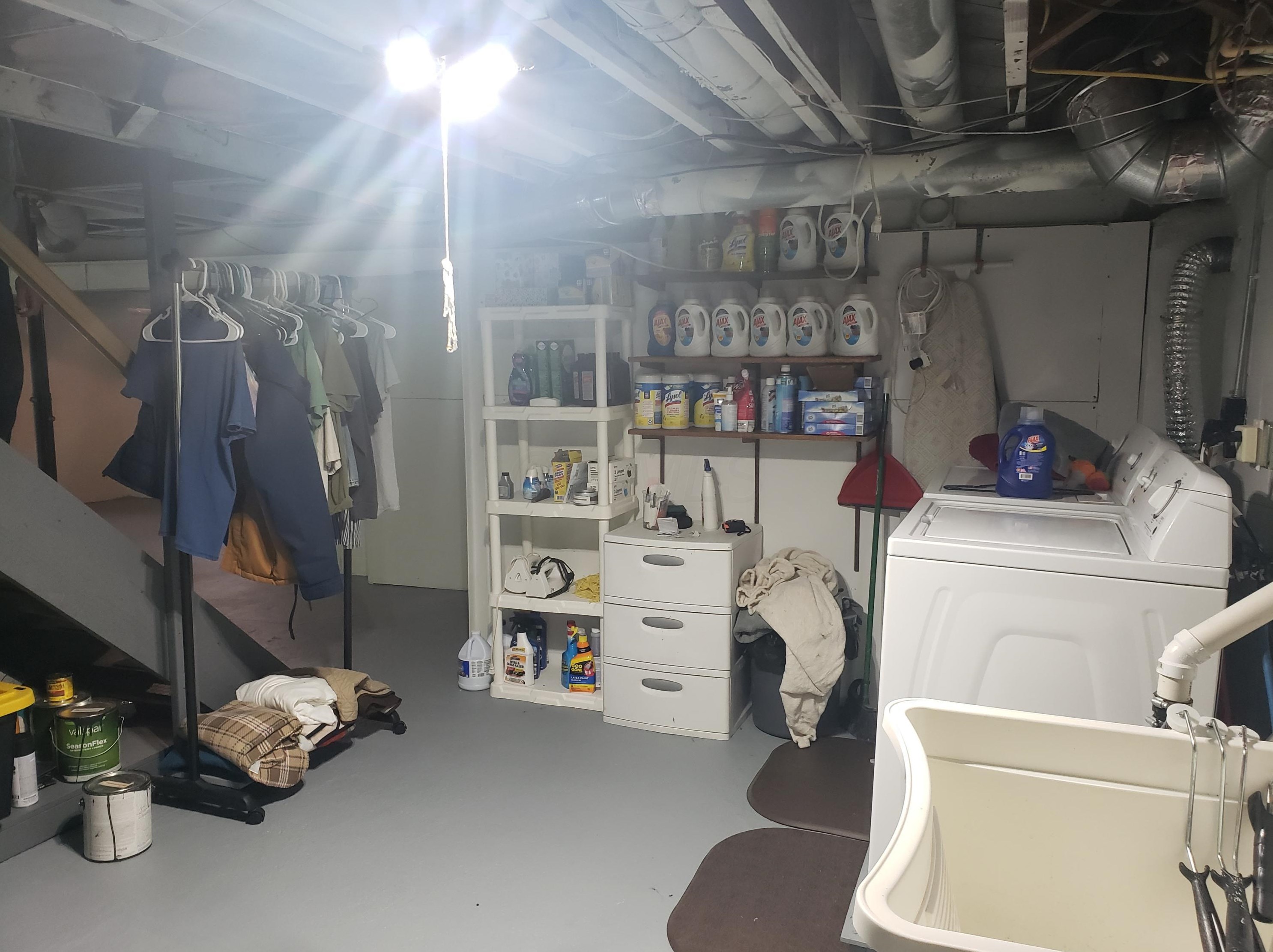 2669 Clime Rd, Columbus OH 43223-3624 exterior