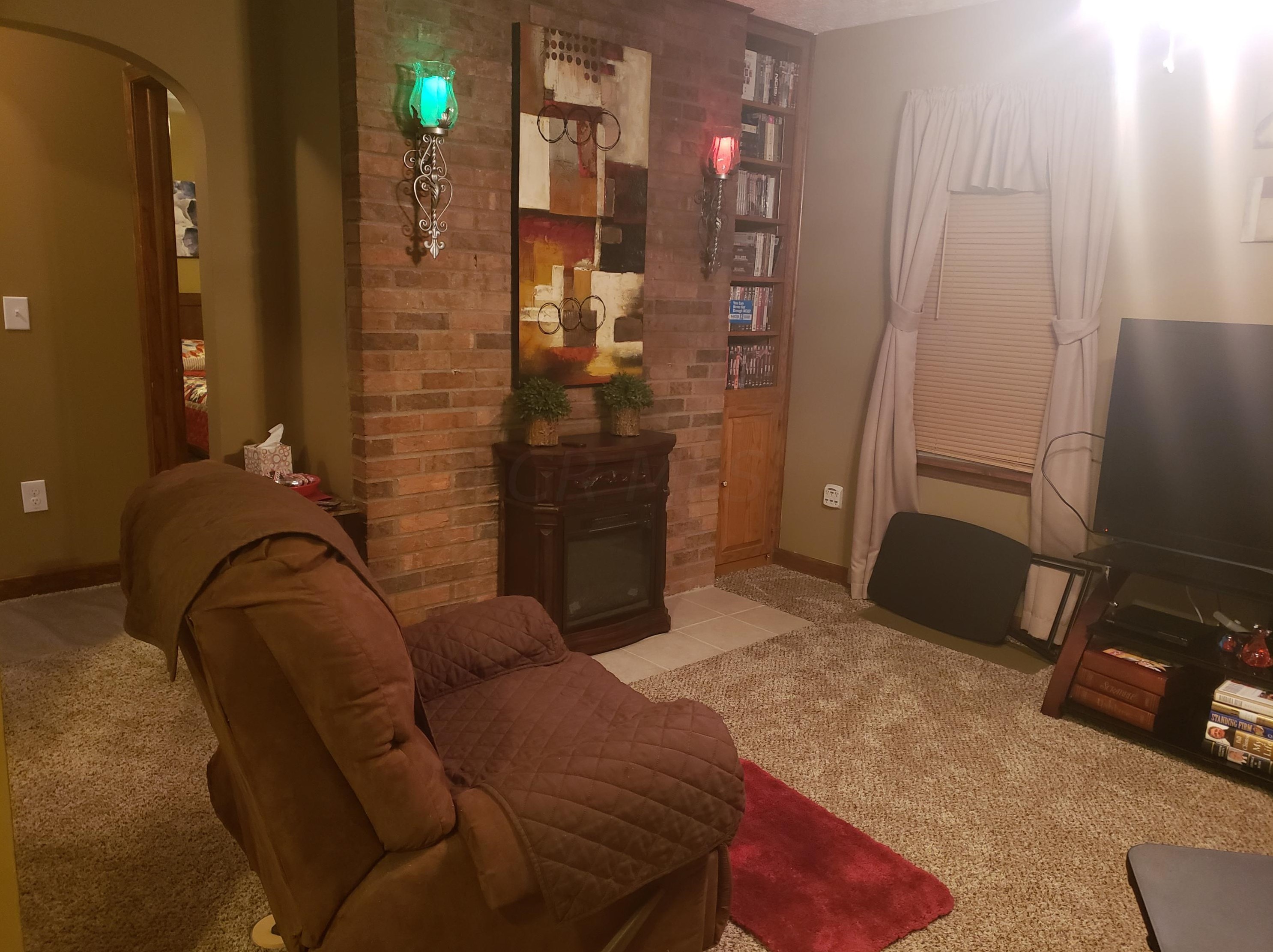 2669 Clime Rd, Columbus OH 43223-3624 exterior