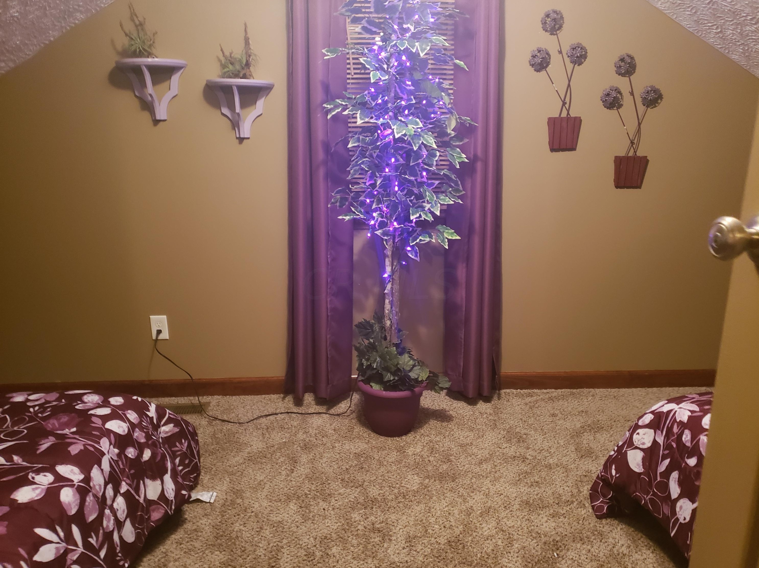 2669 Clime Rd, Columbus OH 43223-3624 exterior