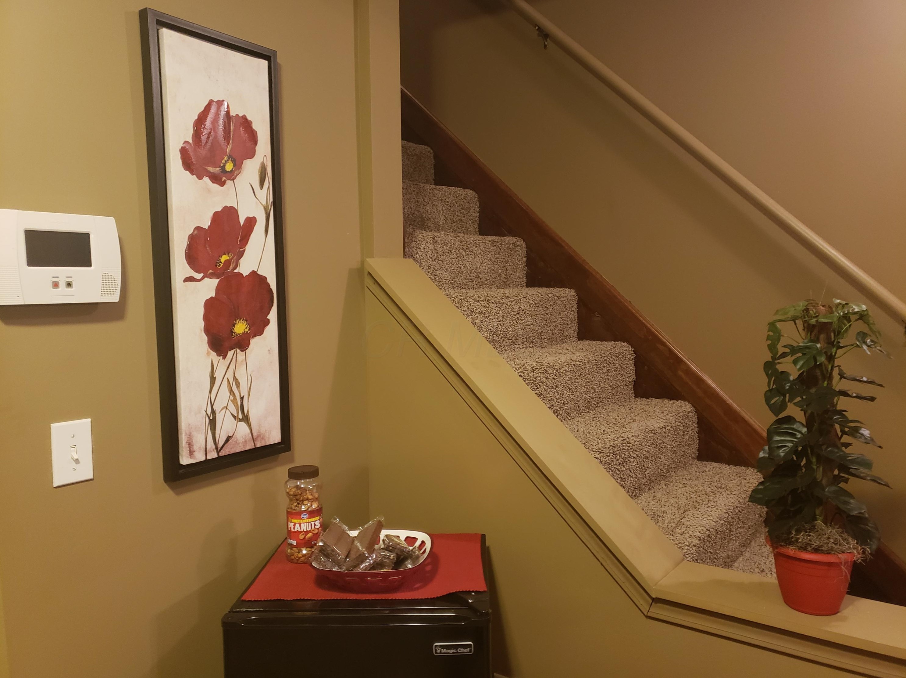 2669 Clime Rd, Columbus OH 43223-3624 exterior