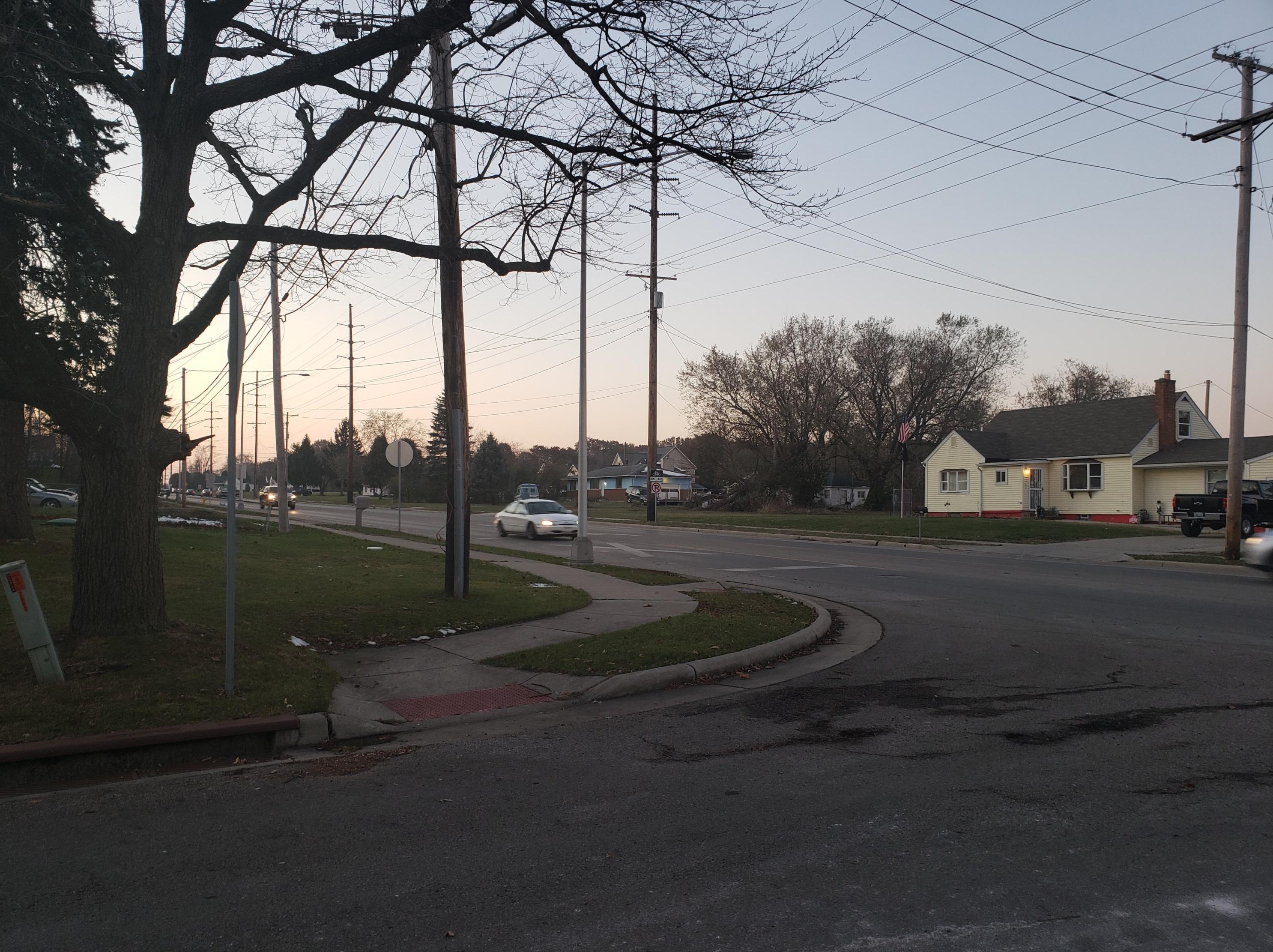 2669 Clime Rd, Columbus OH 43223-3624 exterior