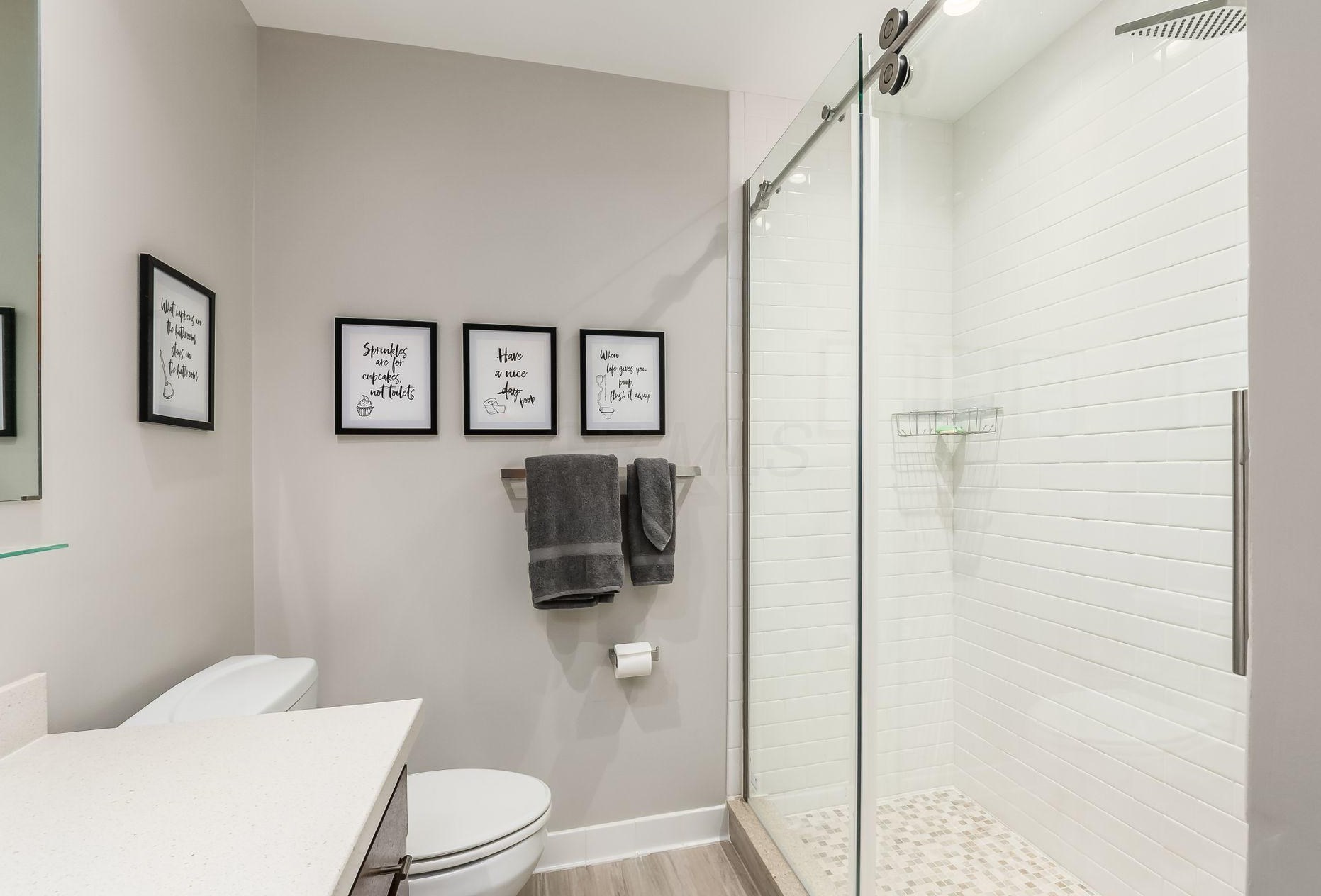 1106 Oberlin Dr, Columbus OH 43221-1630 exterior