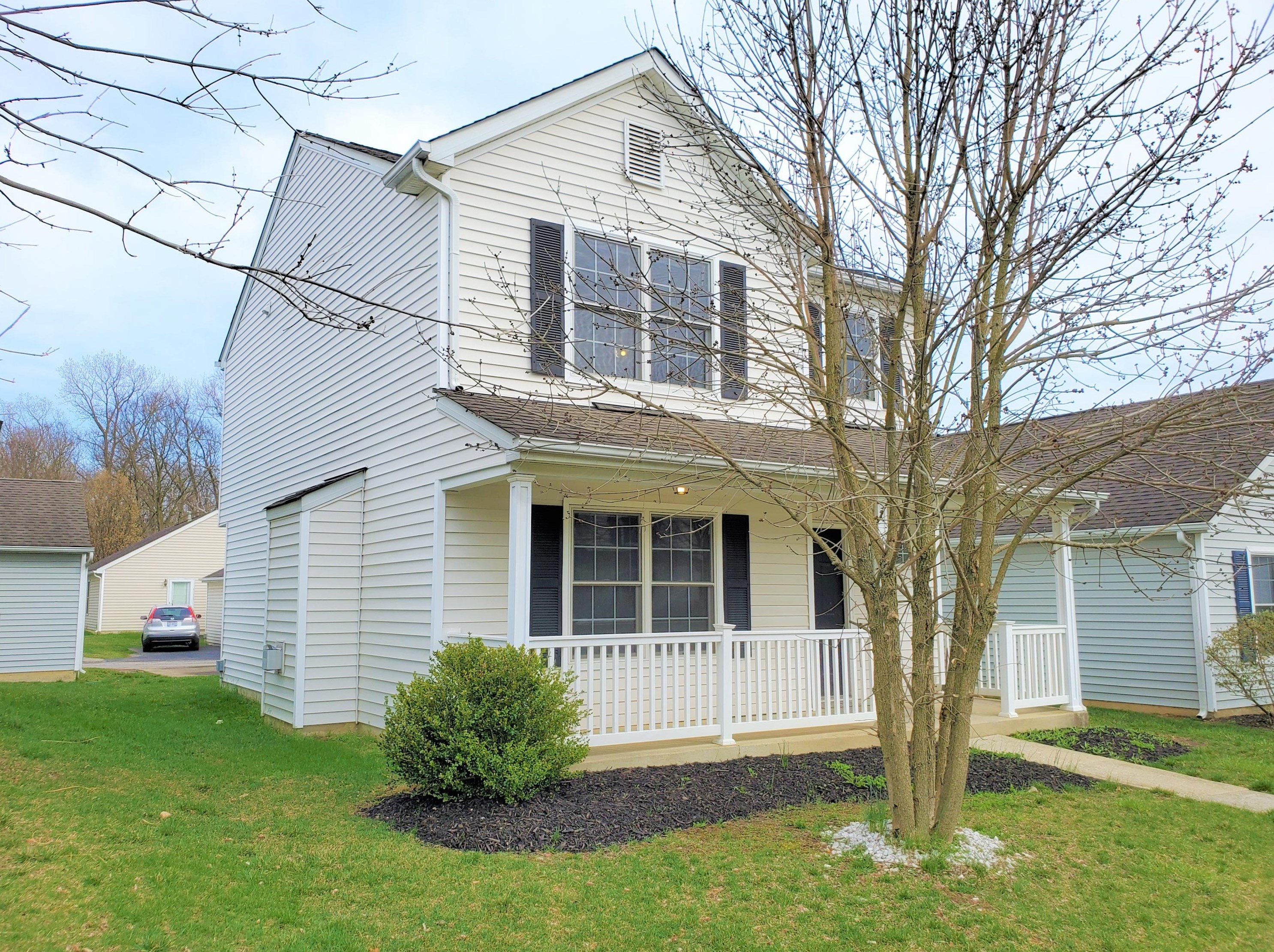 1852 Meadowlawn Dr, Columbus OH  43219-5524 exterior