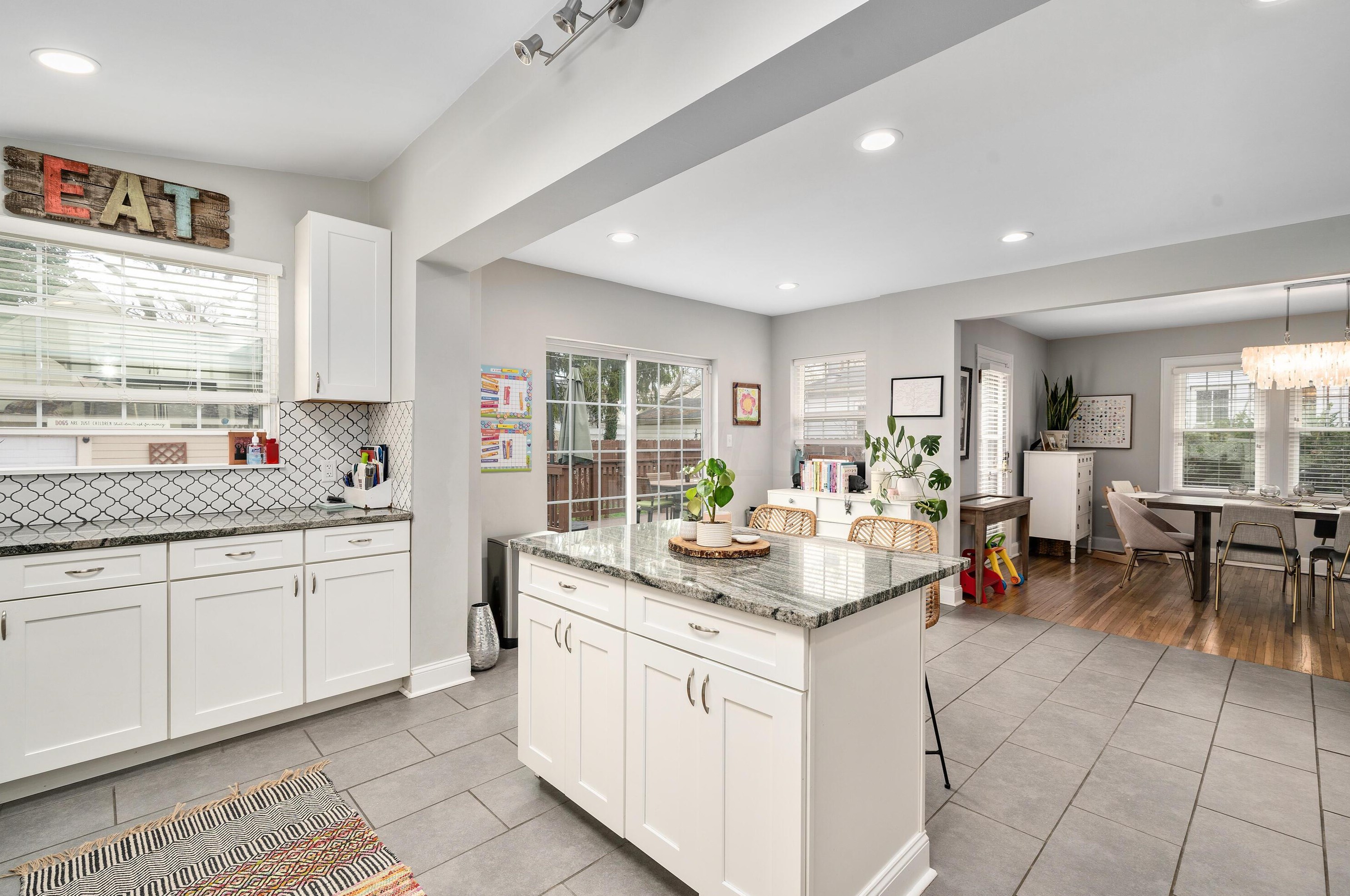 235 Remington Rd, Columbus OH 43209-2461 exterior