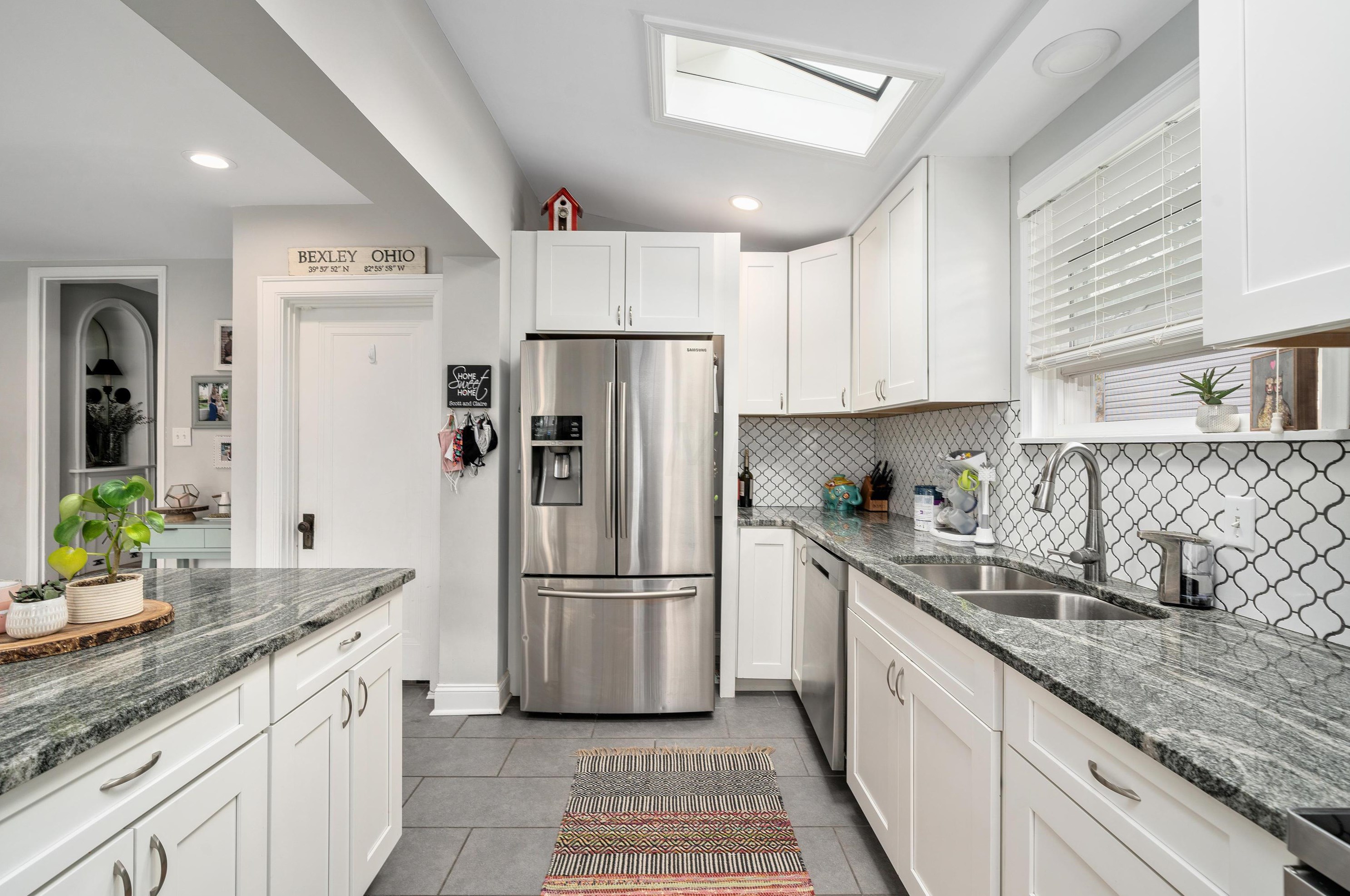 235 Remington Rd, Columbus OH 43209-2461 exterior