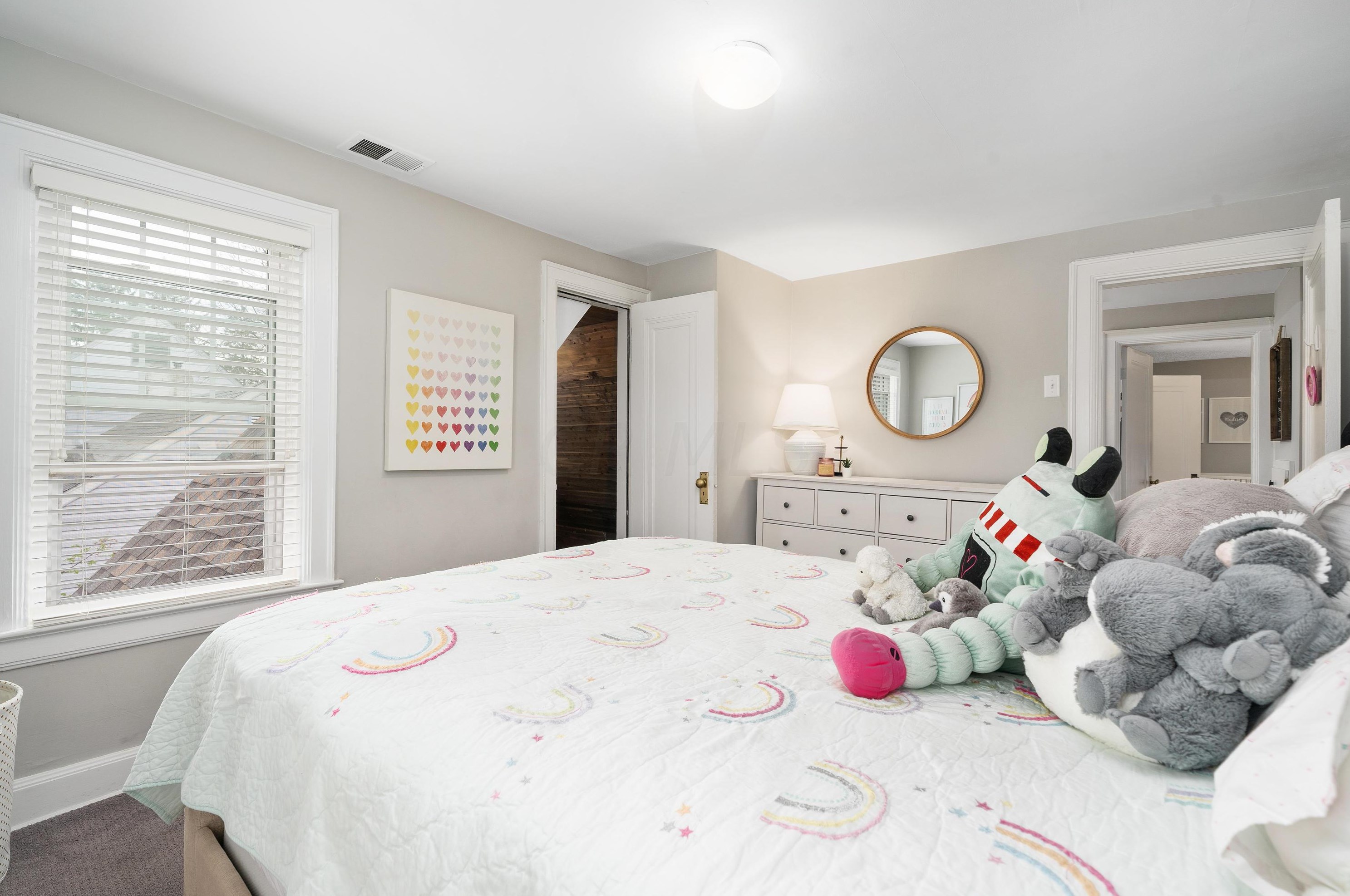 235 Remington Rd, Columbus OH 43209-2461 exterior