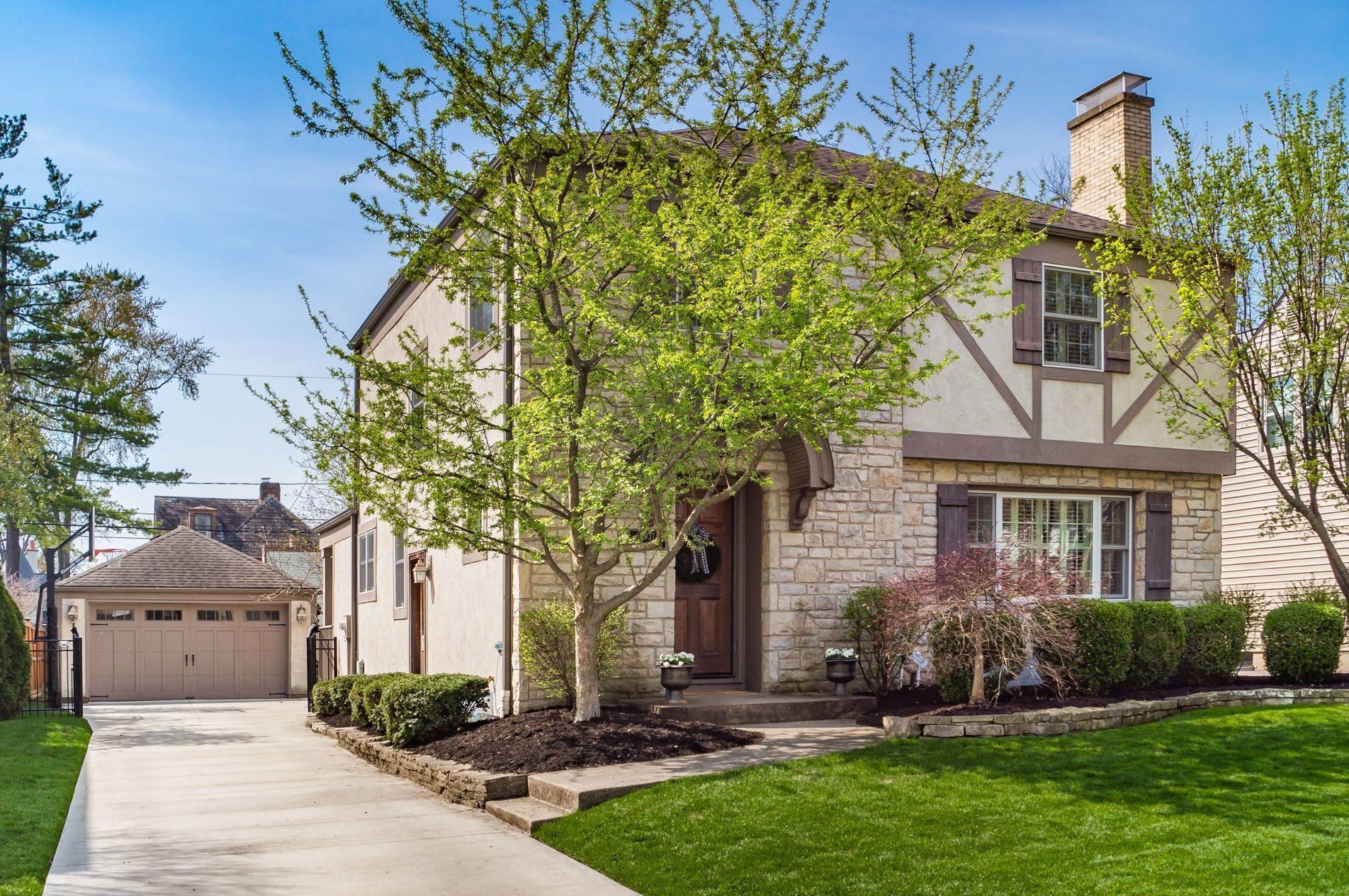 1931 Berkshire Rd, Columbus, OH 43221-3745