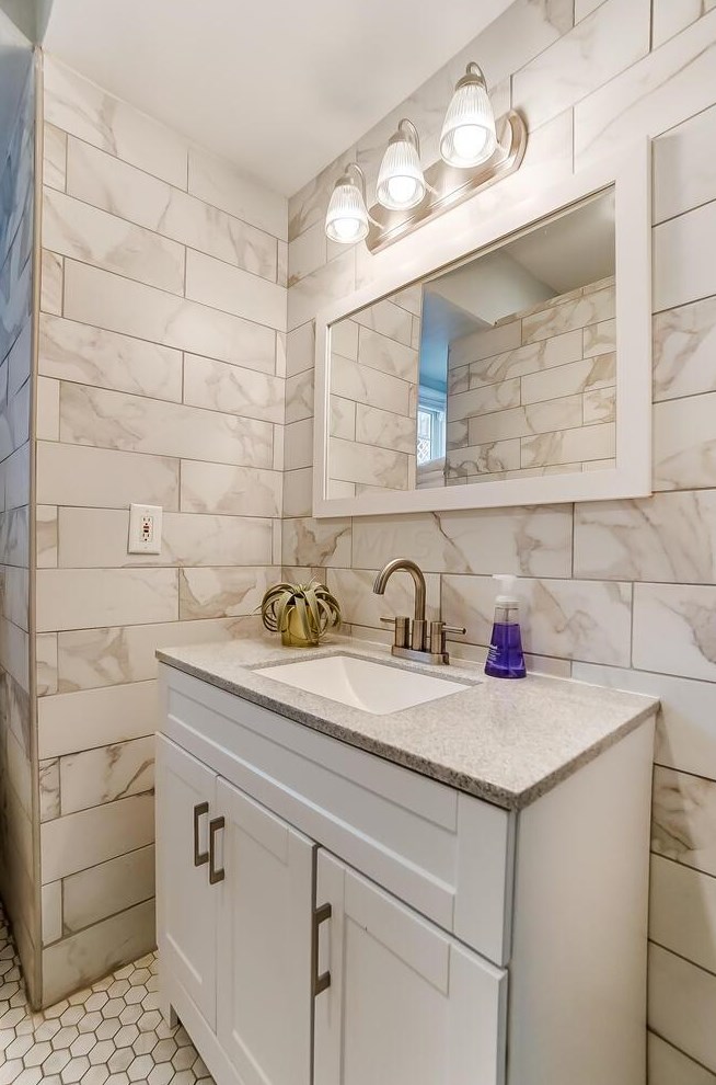 1041 Oregon Ave, Columbus OH 43201-3368 exterior