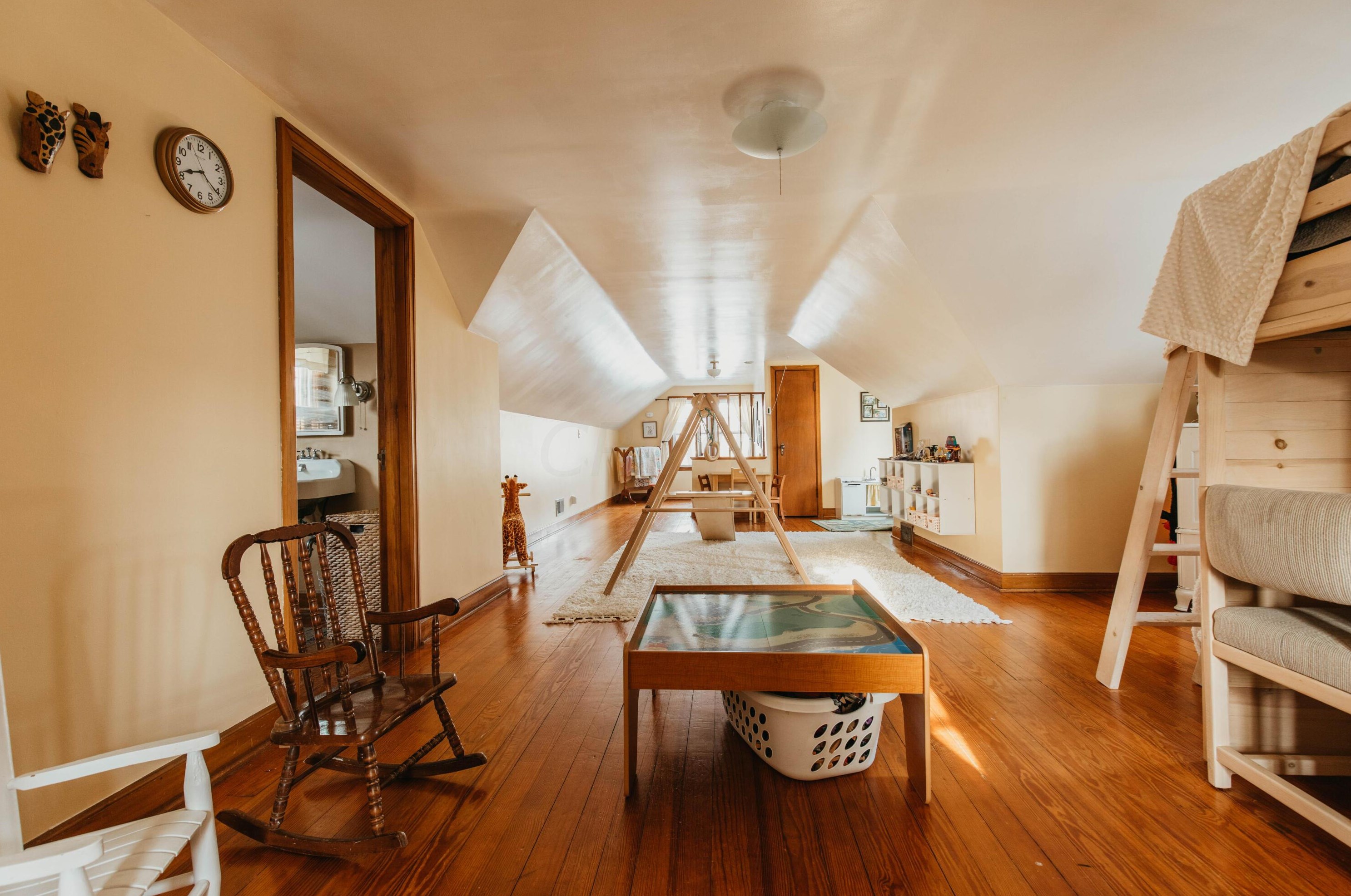 87 Brinker Ave, Columbus OH 43204-1365 exterior