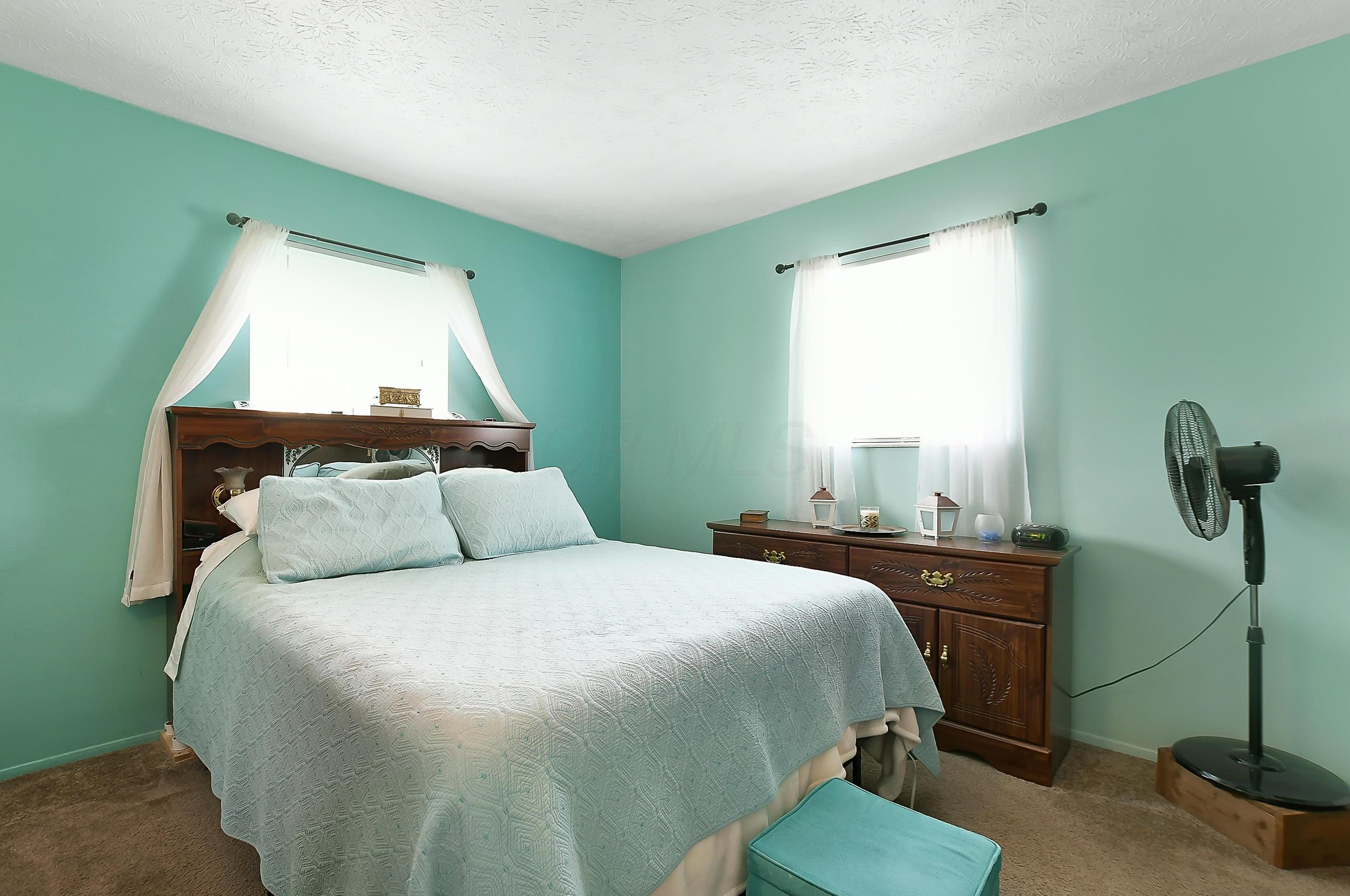 3232 Latonia Rd, Columbus OH 43232-6350 exterior