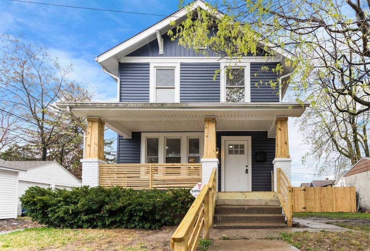 965 Stewart Ave, Columbus, OH 43206-3101