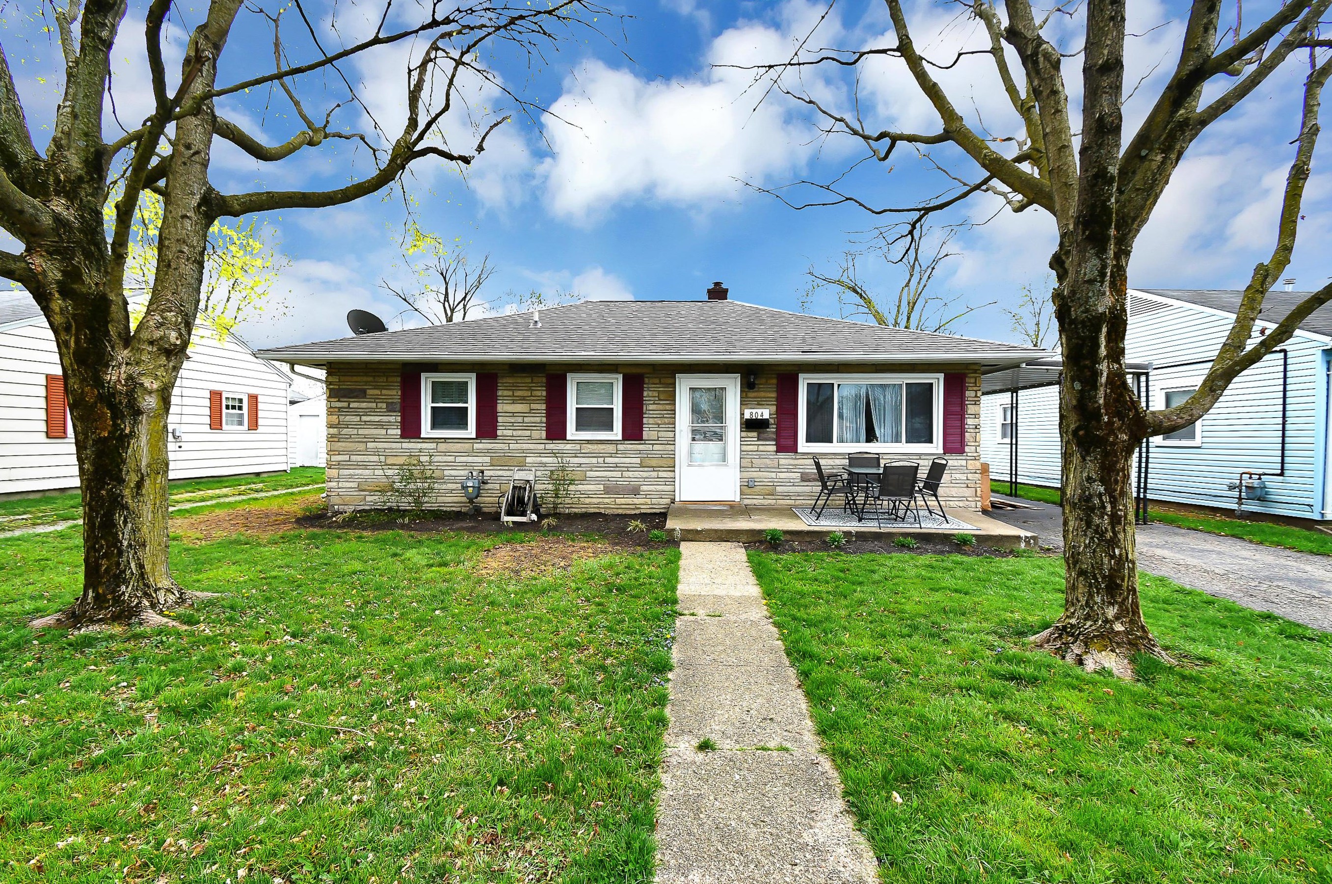 804 Cherokee Dr, Lancaster, OH 43130-3925