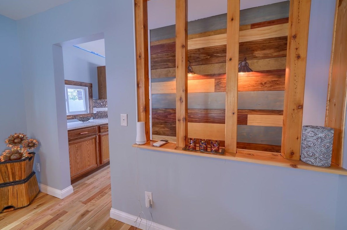 1438 Atcheson St, Columbus OH  43203-1121 exterior