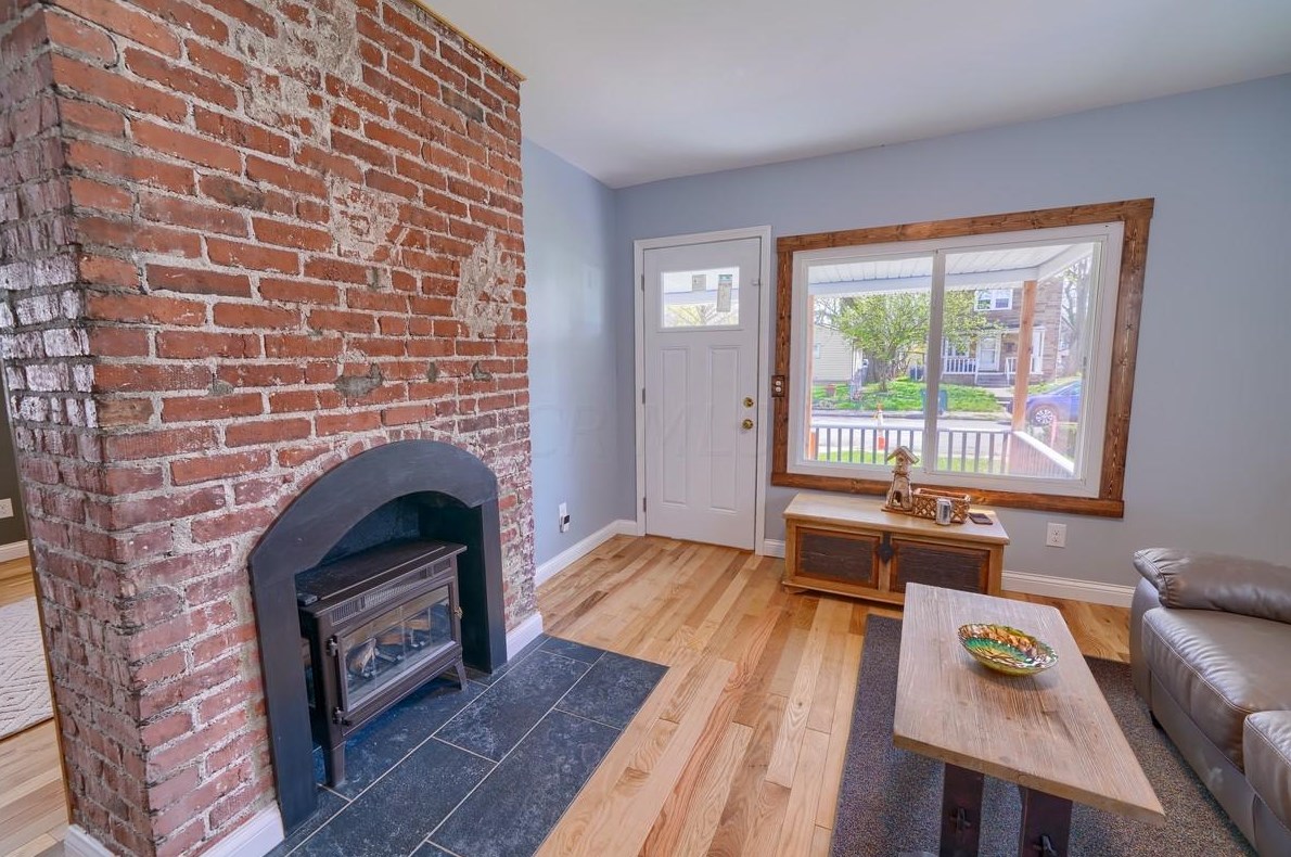 1438 Atcheson St, Columbus OH  43203-1121 exterior