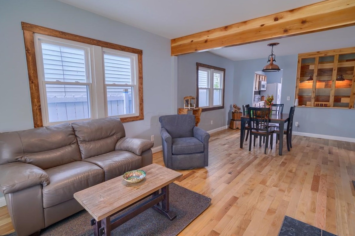 1438 Atcheson St, Columbus OH  43203-1121 exterior