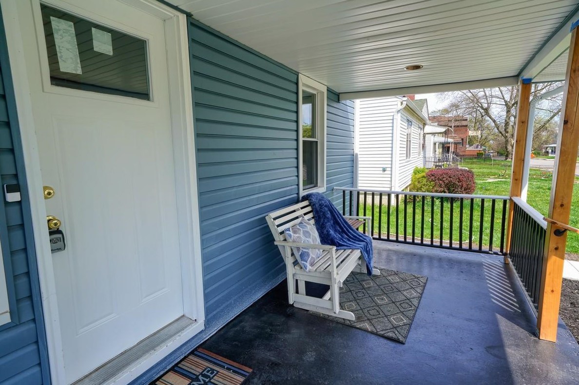 1438 Atcheson St, Columbus OH  43203-1121 exterior