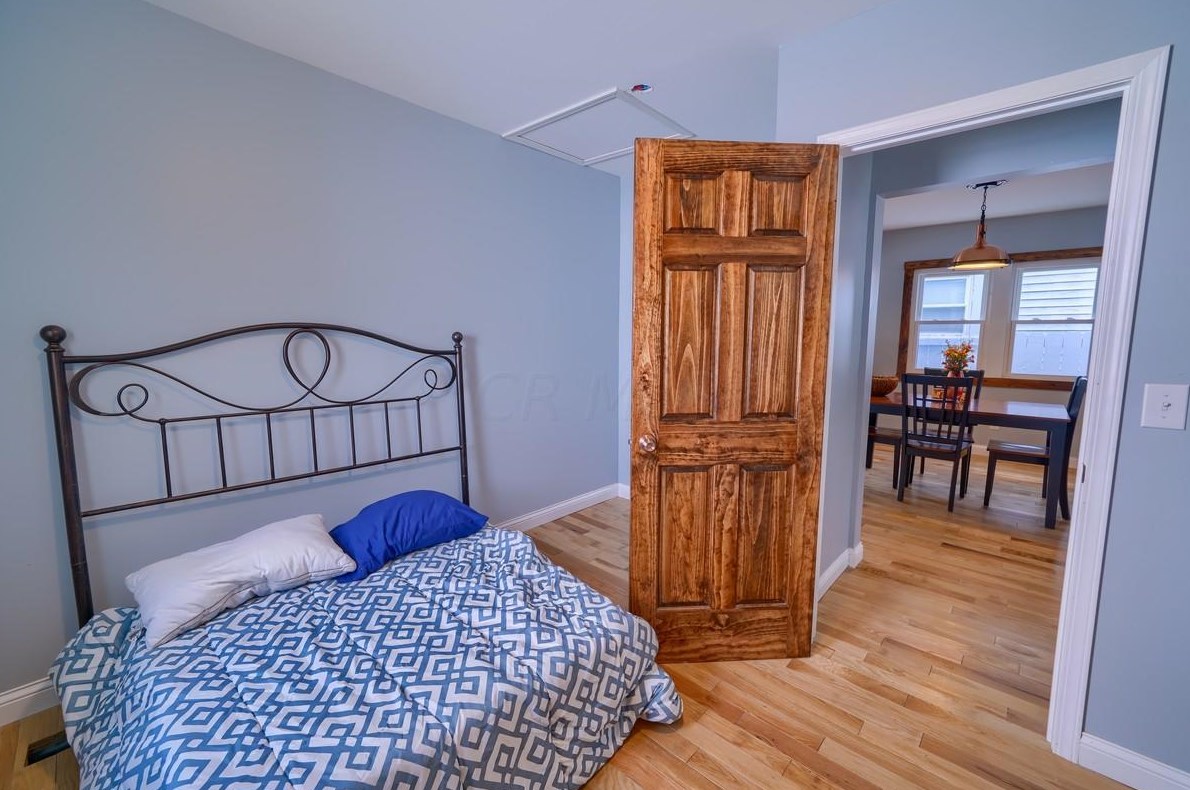 1438 Atcheson St, Columbus OH  43203-1121 exterior