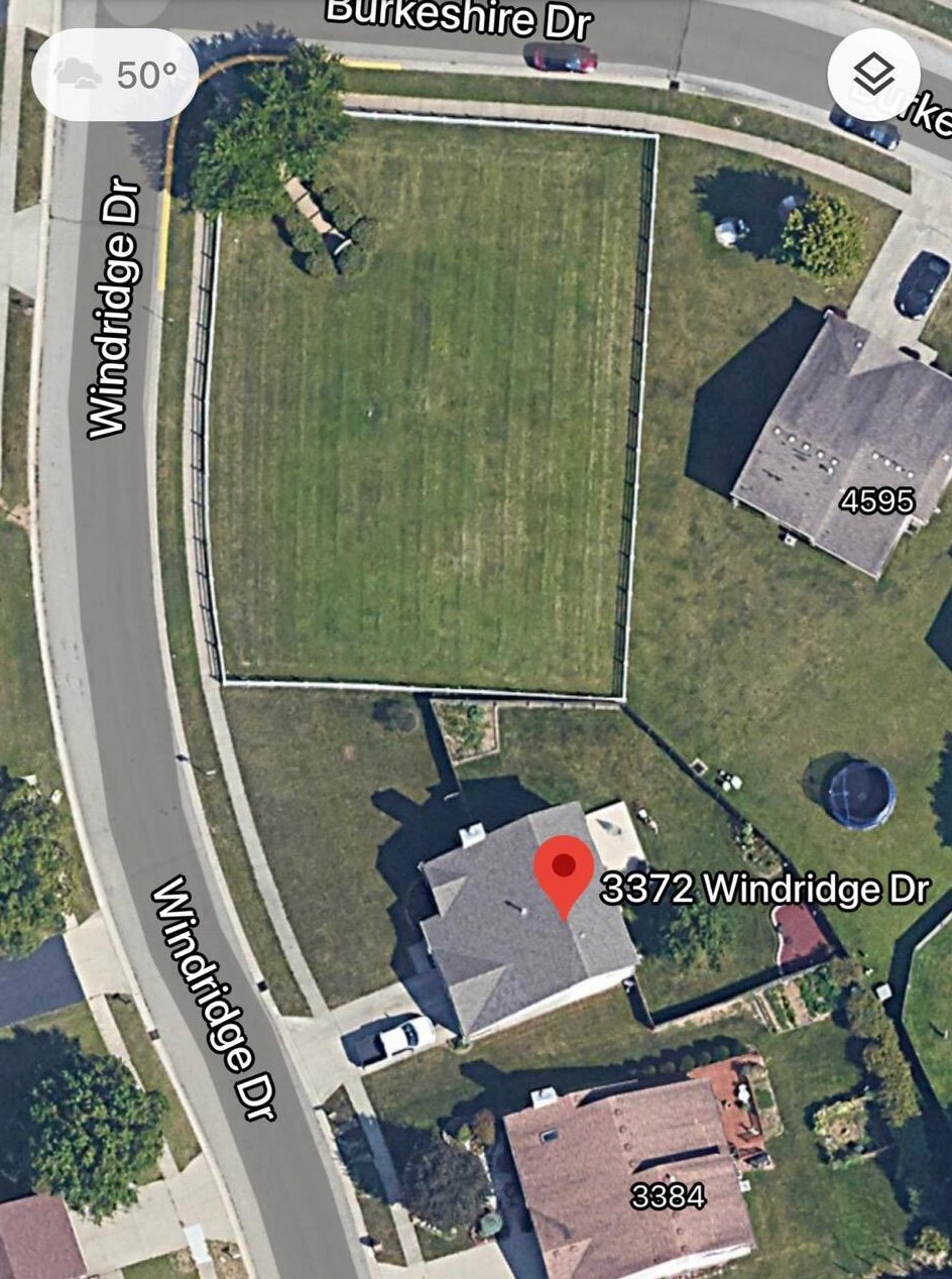3372 Windridge Dr, Columbus, OH 43232-6186