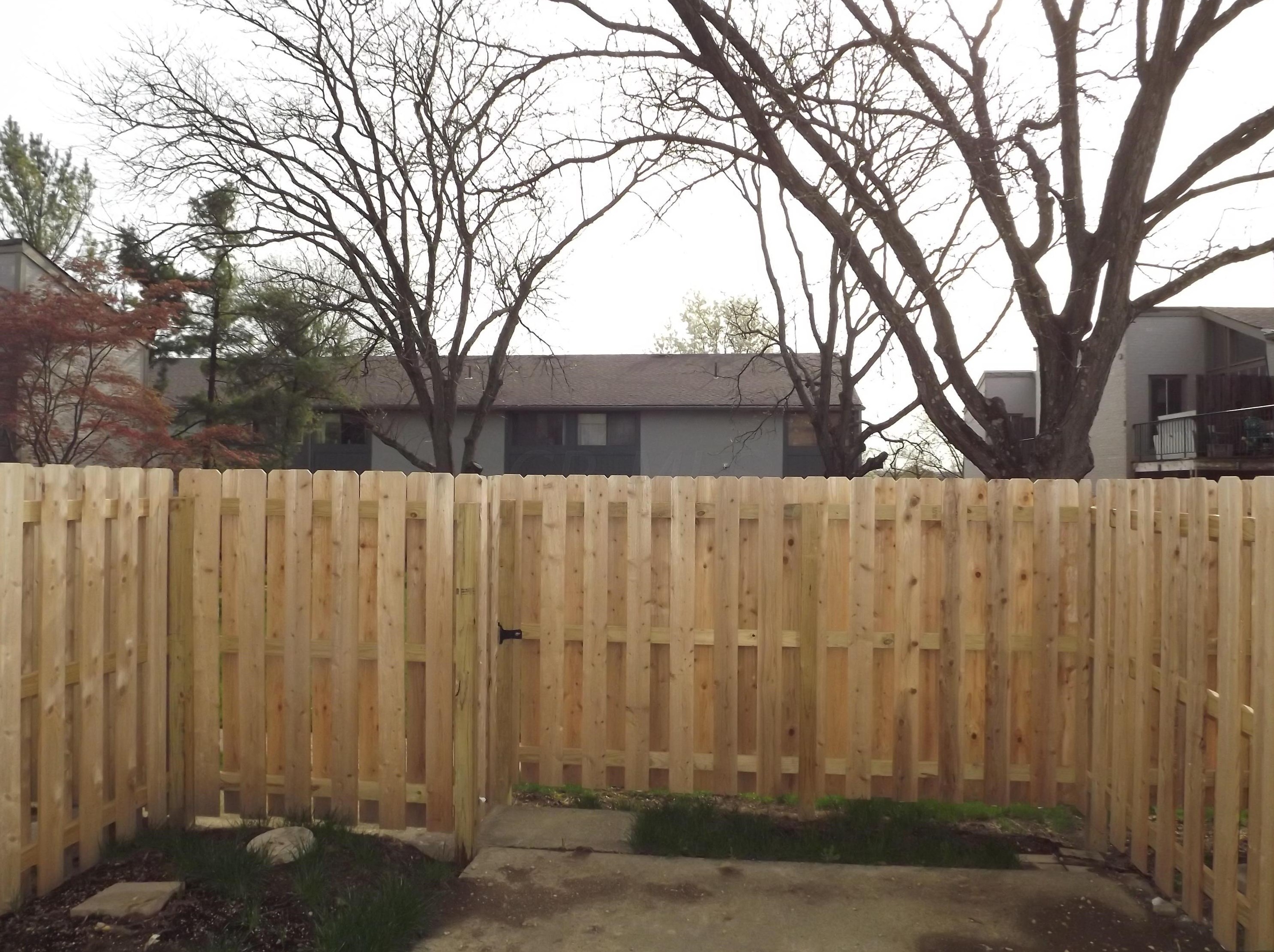 4692 Charecote Ln, Columbus OH  43220-3523 exterior