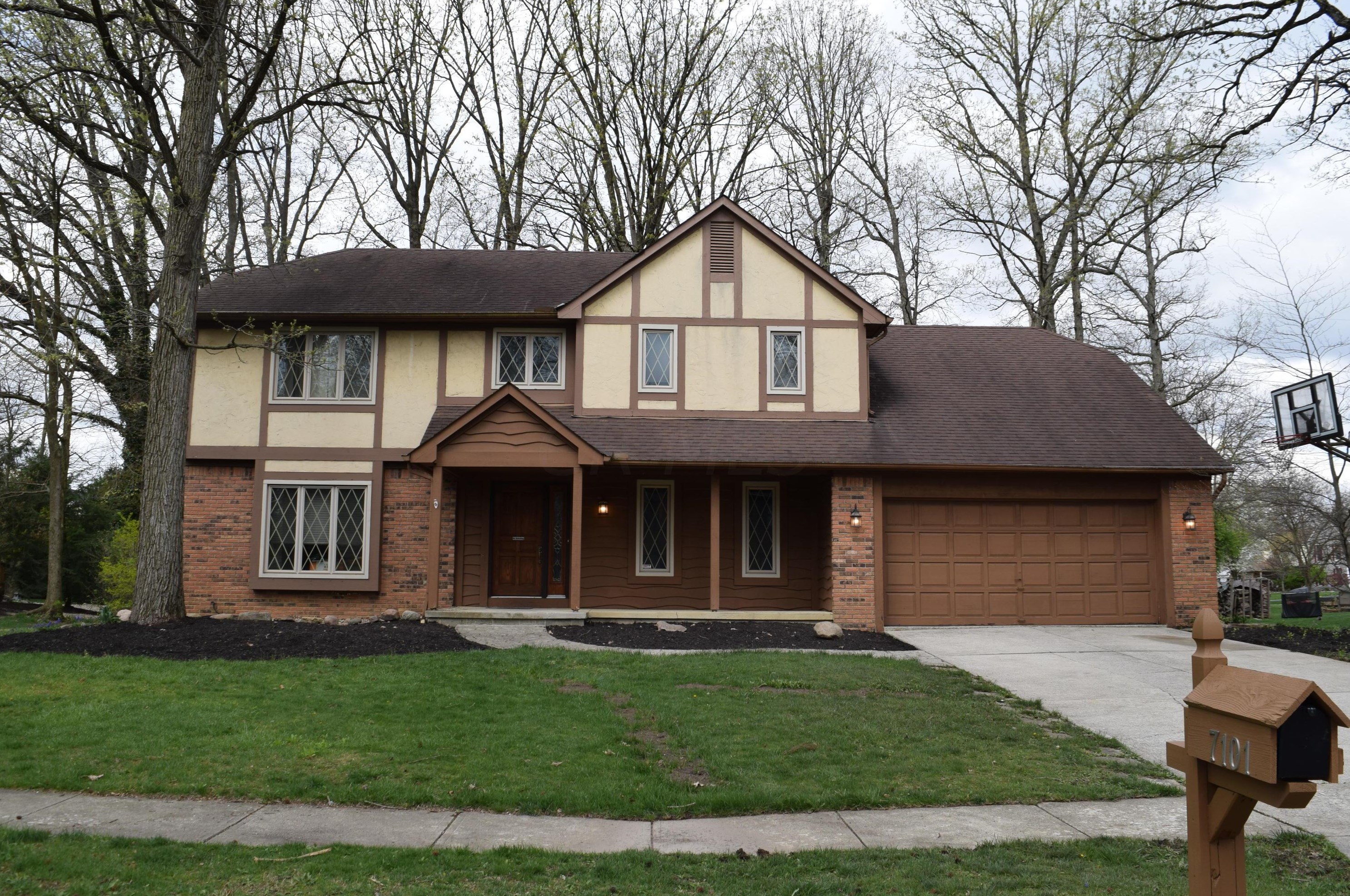 7101 Scribner Way, Dublin, OH 43017-3015